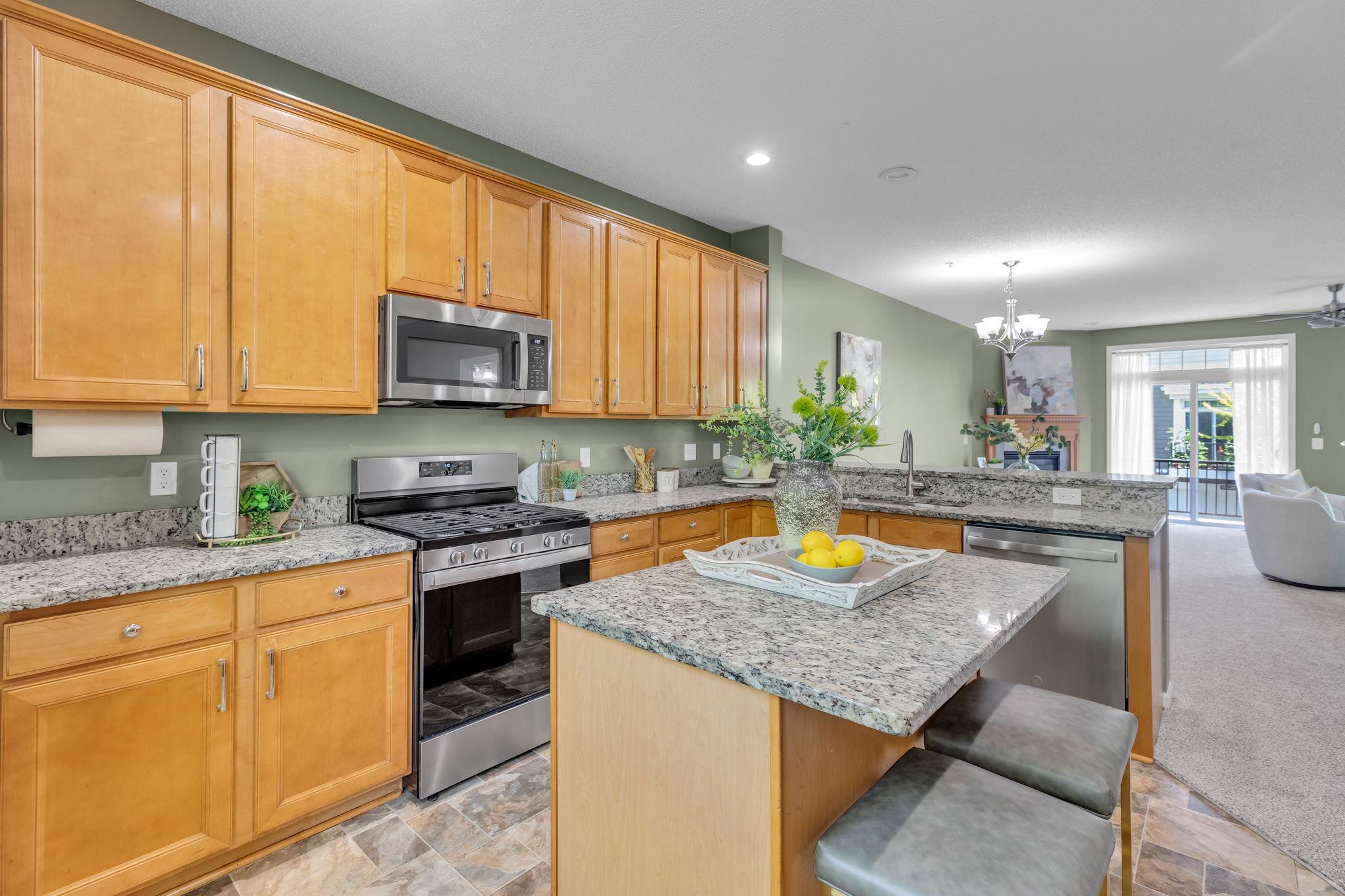 3rd image of 11300 Sand Castle Dr #D, Saint Paul, MN 55129 | MLS# 7130708