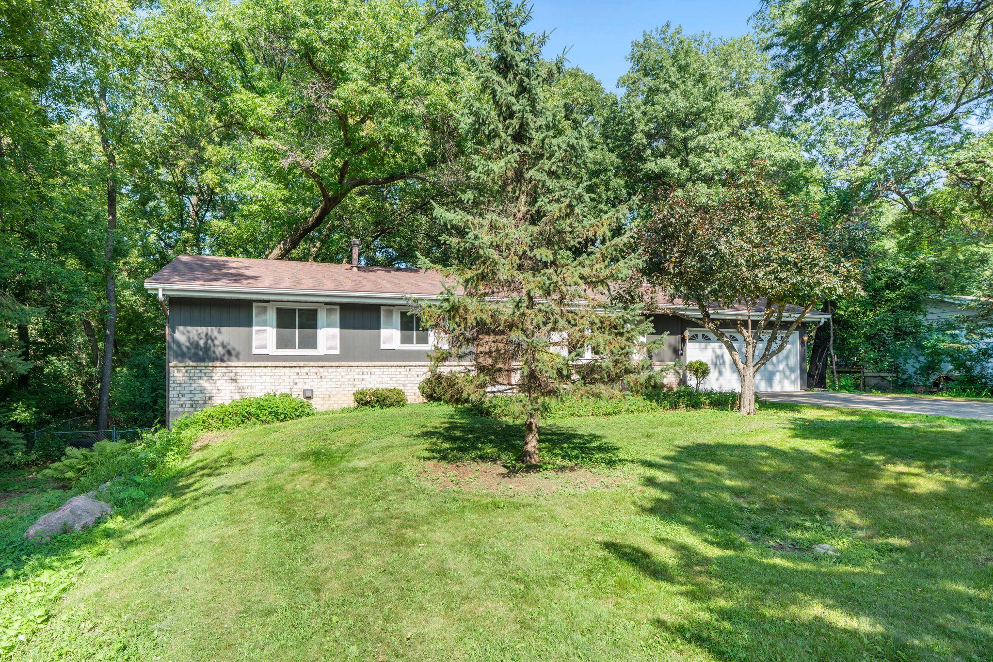 2nd image of 116 Crystal Lake Rd W, Burnsville, MN 55306 | MLS# 7130711