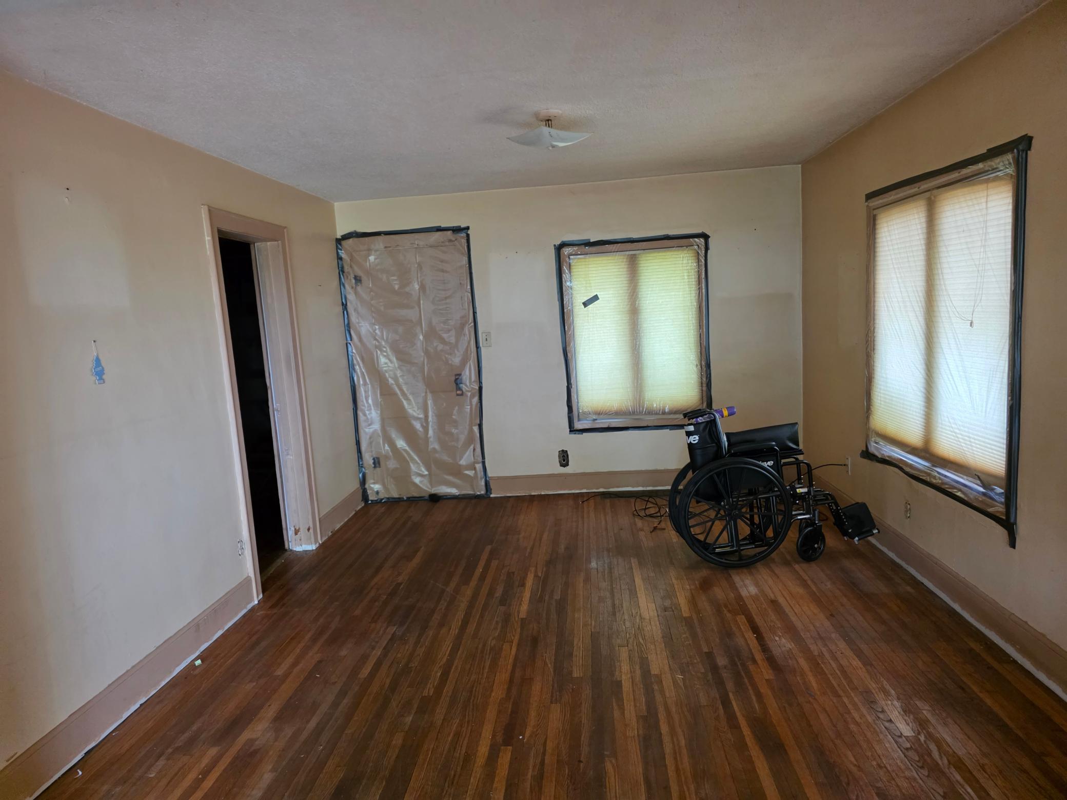 5th image of 301 Main St W, Clarks Grove, MN 56016 | MLS# 7130775