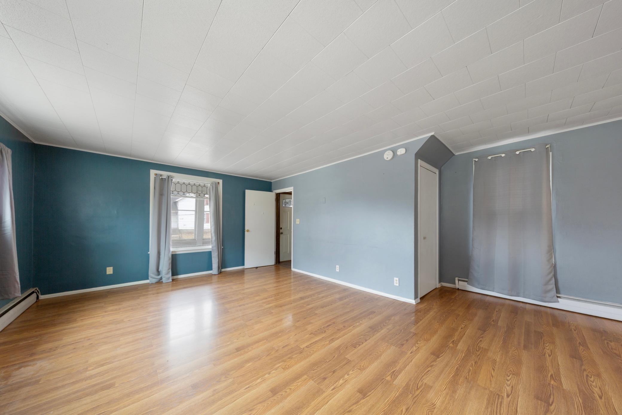 5th image of 118 1St St Sw, Faribault, MN 55021 | MLS# 7130780