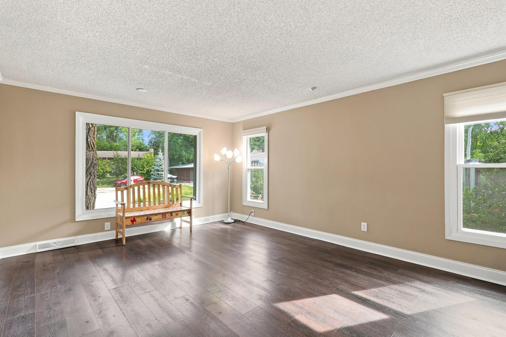 3rd image of 2917 Sequoia Ct, Burnsville, MN 55337 | MLS# 7130786