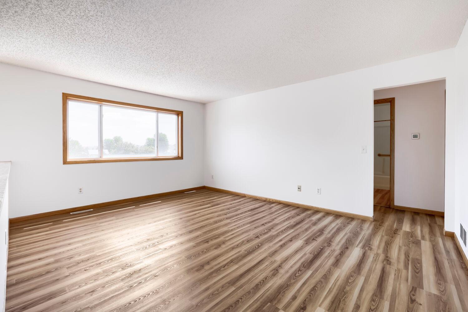 5th image of 4024 Blakewood Dr, Shakopee, MN 55379 | MLS# 7130810
