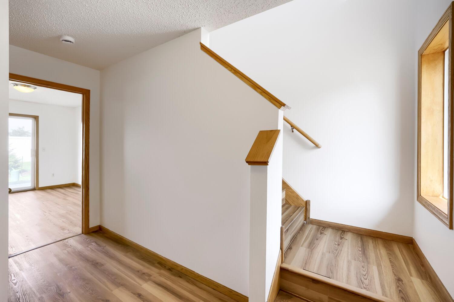 4th image of 4024 Blakewood Dr, Shakopee, MN 55379 | MLS# 7130810