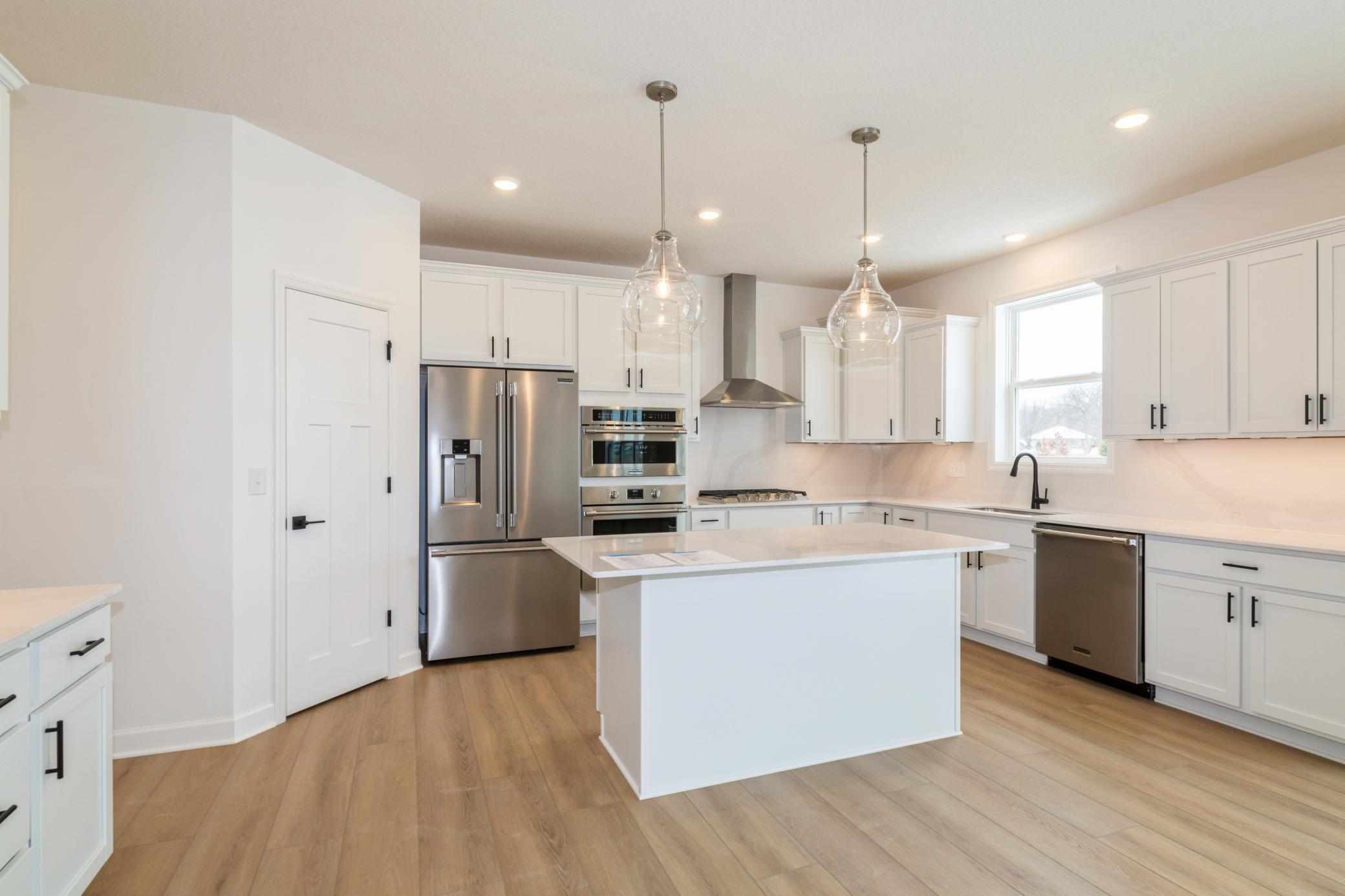 2nd image of 19982 Gadston Ln, Lakeville, MN 55044 | MLS# 7130813