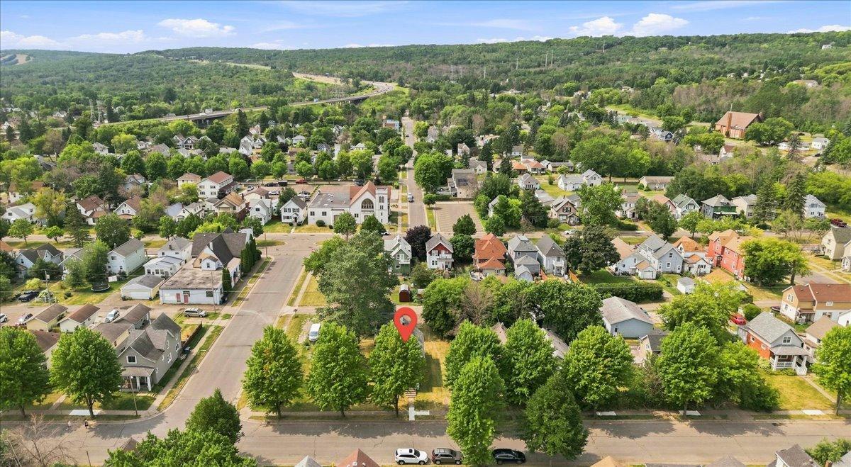 3rd image of 405 N 58Th Ave W, Duluth, MN 55807 | MLS# 7130875