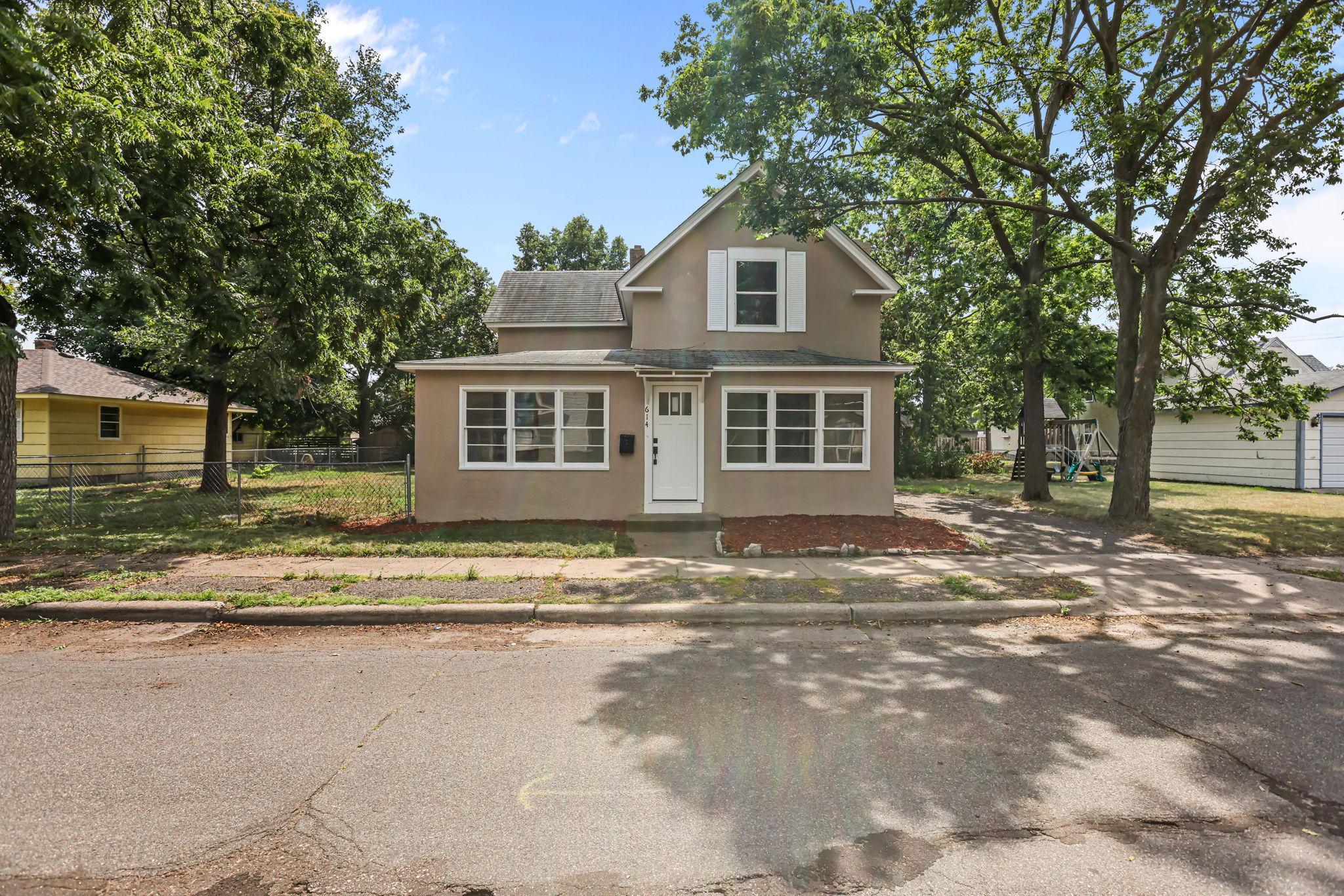 1st image of 614 Jackson St, Anoka, MN 55303 | MLS# 7130876