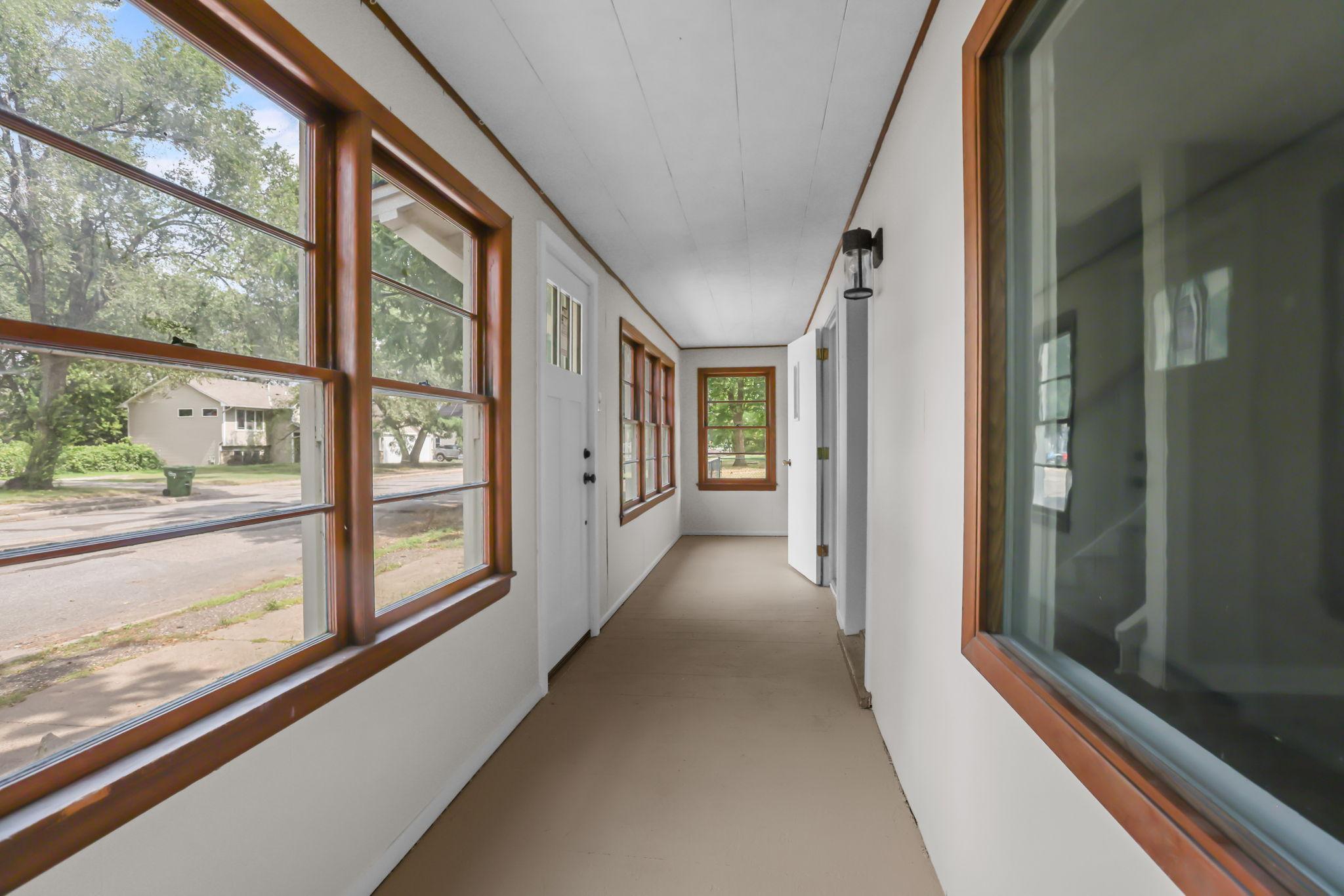 4th image of 614 Jackson St, Anoka, MN 55303 | MLS# 7130876