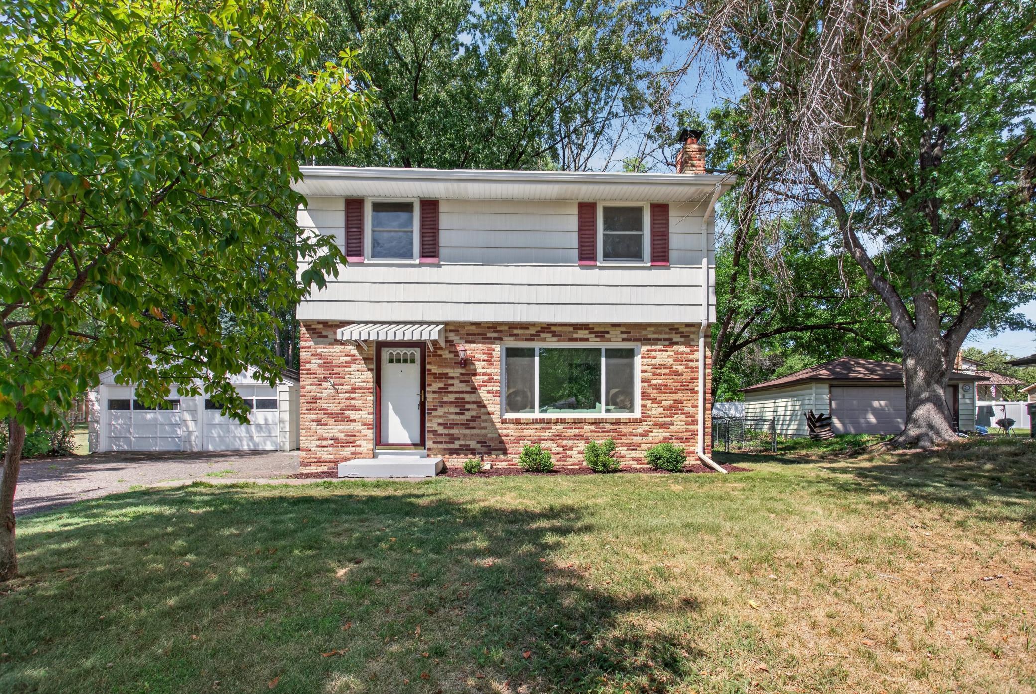 2nd image of 373 105th Ave Ne, Blaine, MN 55434 | MLS# 7130877