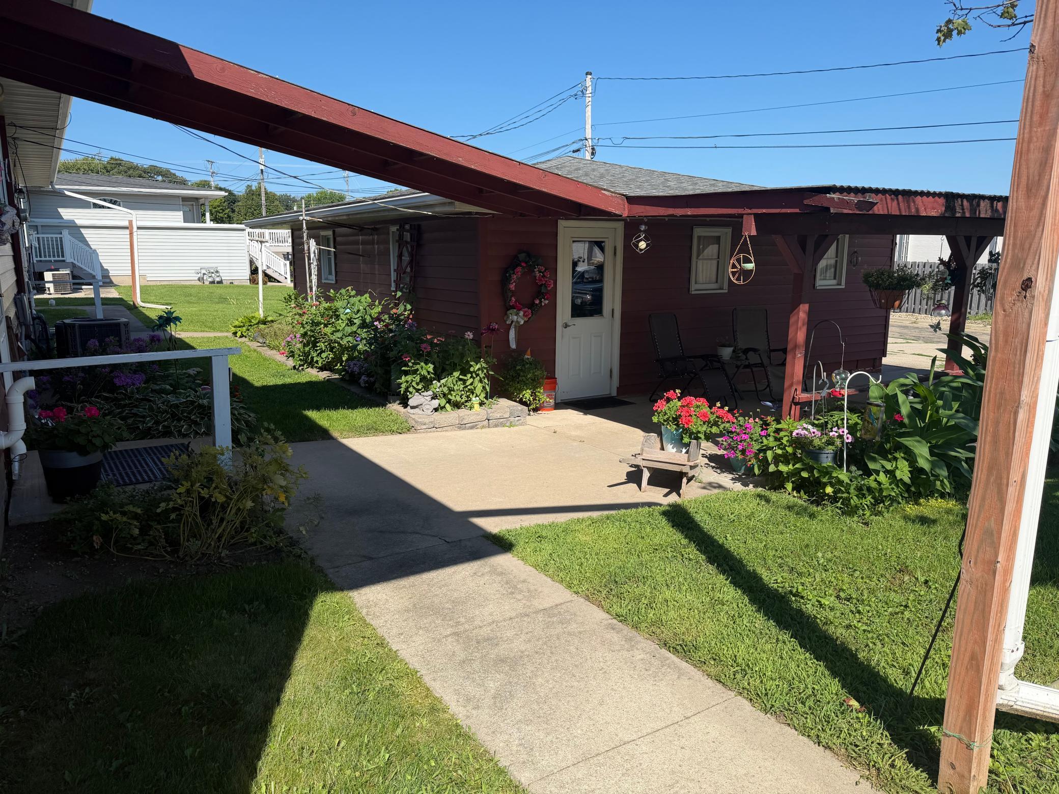 3rd image of 1602/ 1604 Front St W, Albert Lea, MN 56007 | MLS# 7130890