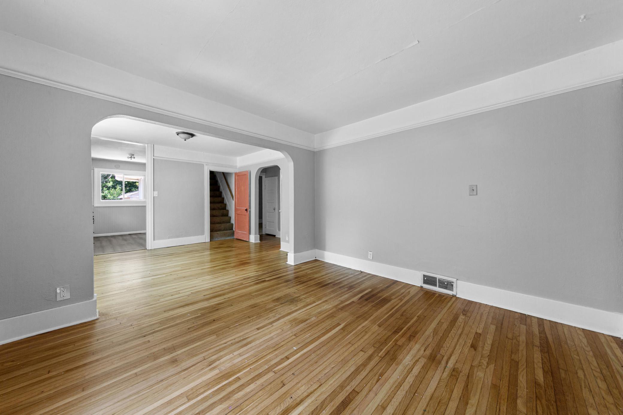 4th image of 603 11Th Ave Ne, Rochester, MN 55906 | MLS# 7130892