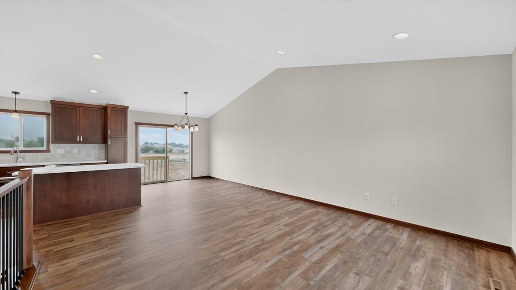 5th image of 6160 Cody Ln Nw, Rochester, MN 55901 | MLS# 7130923