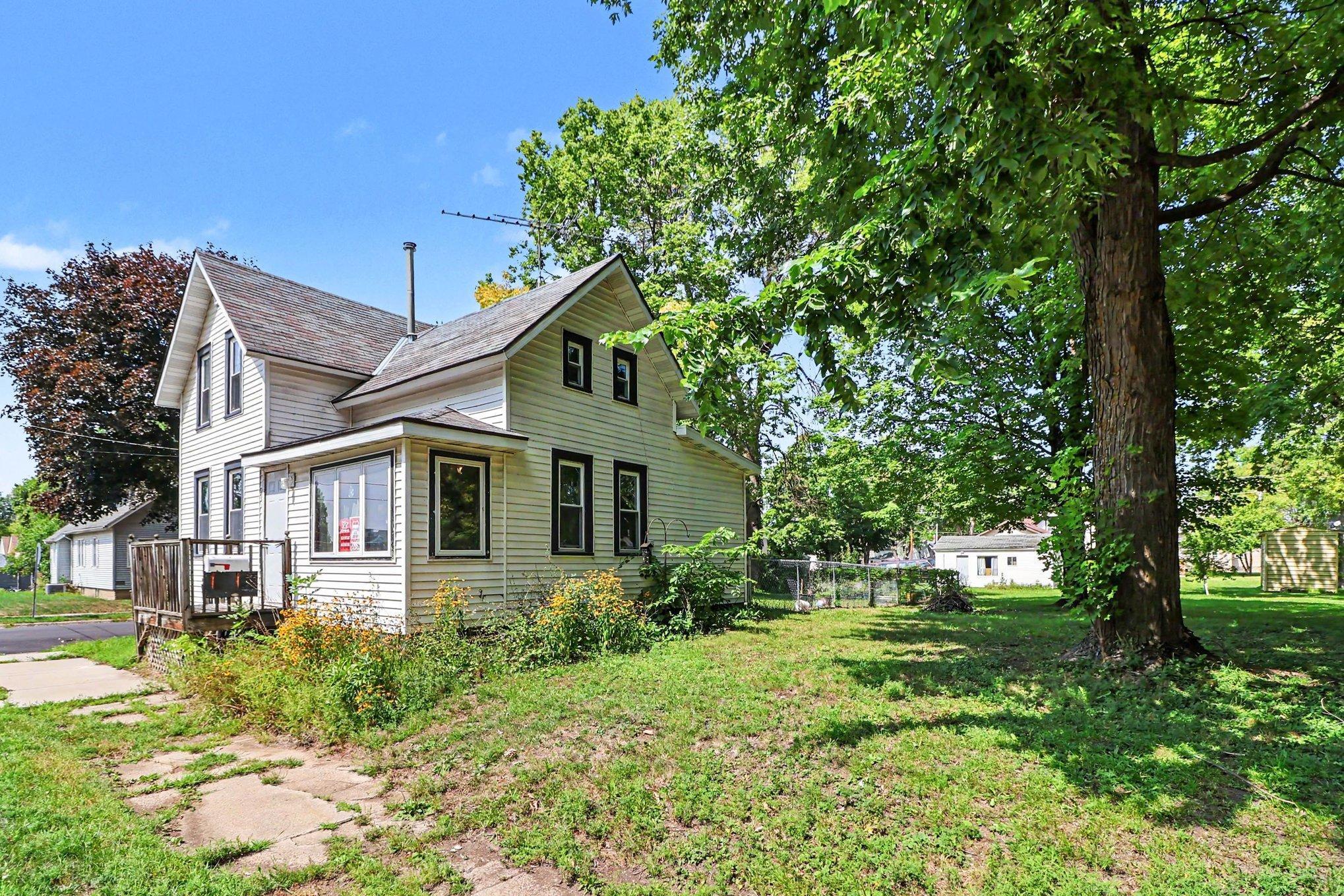 5th image of 401 Oak Ave Se, Montgomery, MN 56069 | MLS# 7130976
