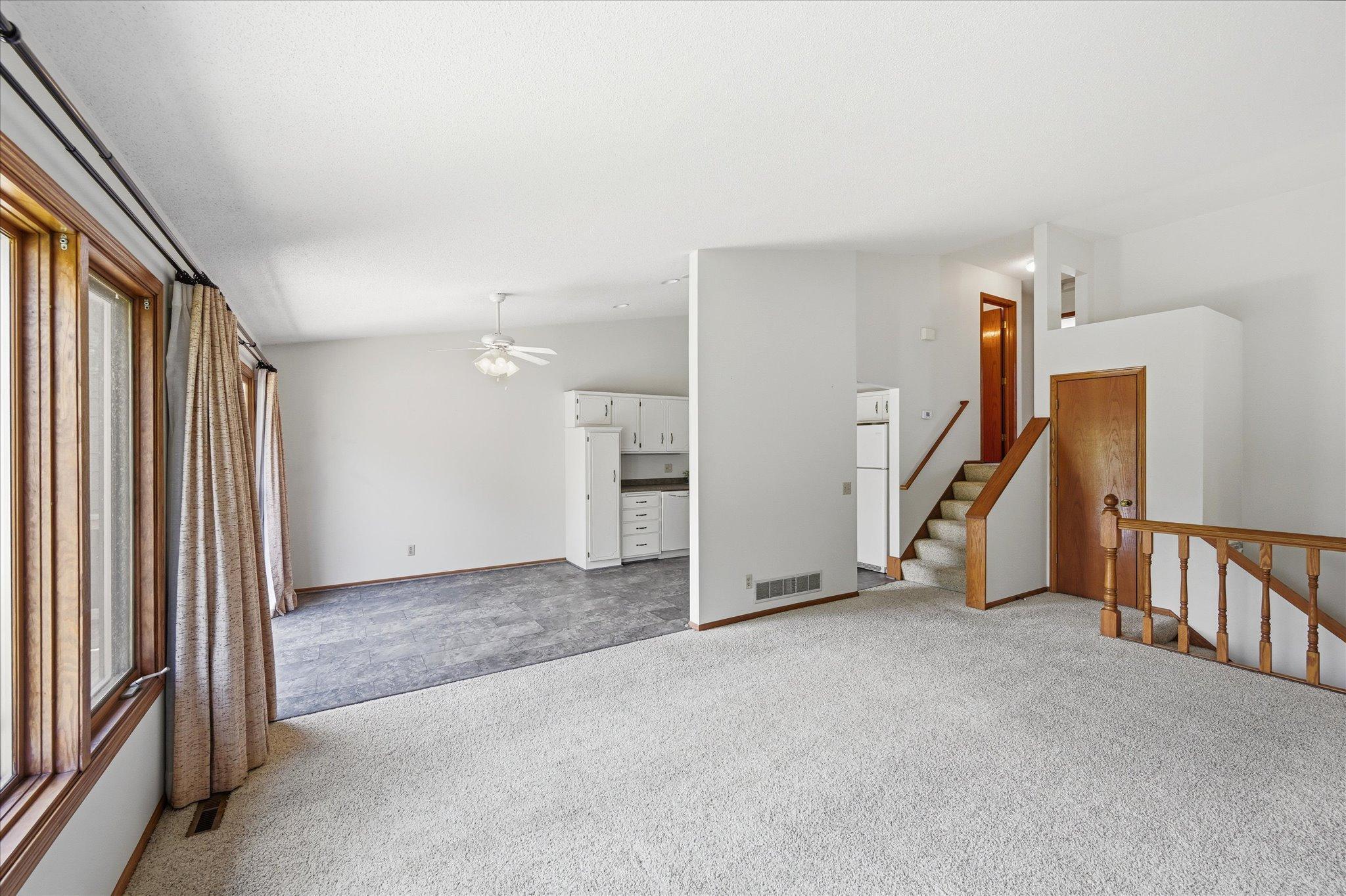 5th image of 4029 Silver Lake Rd Ne, Minneapolis, MN 55421 | MLS# 7130998