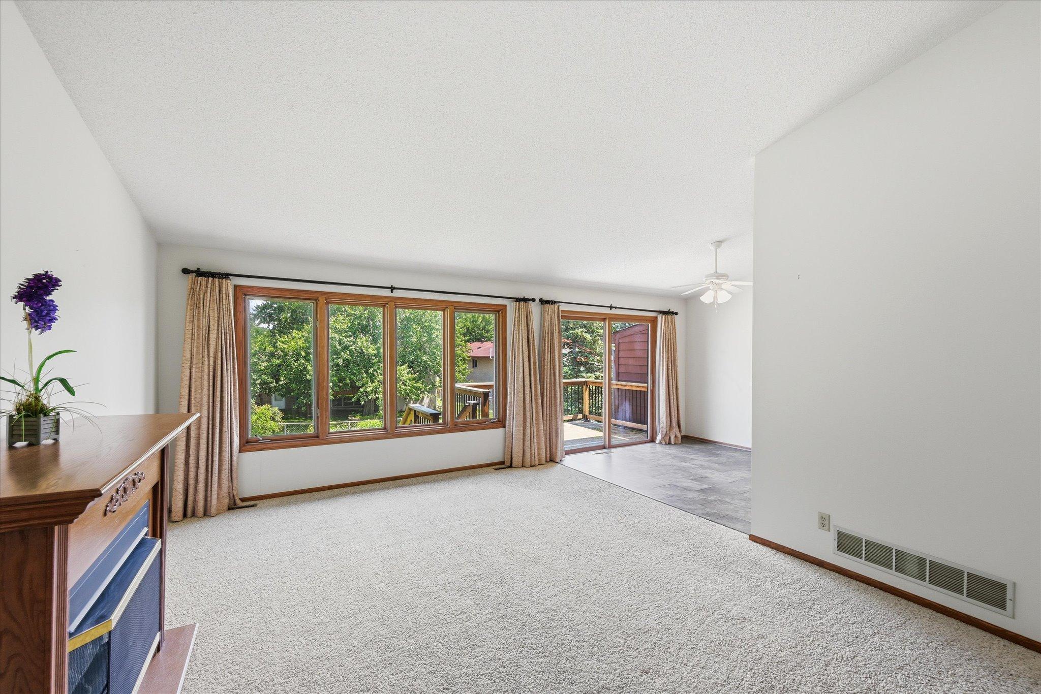 4th image of 4029 Silver Lake Rd Ne, Minneapolis, MN 55421 | MLS# 7130998