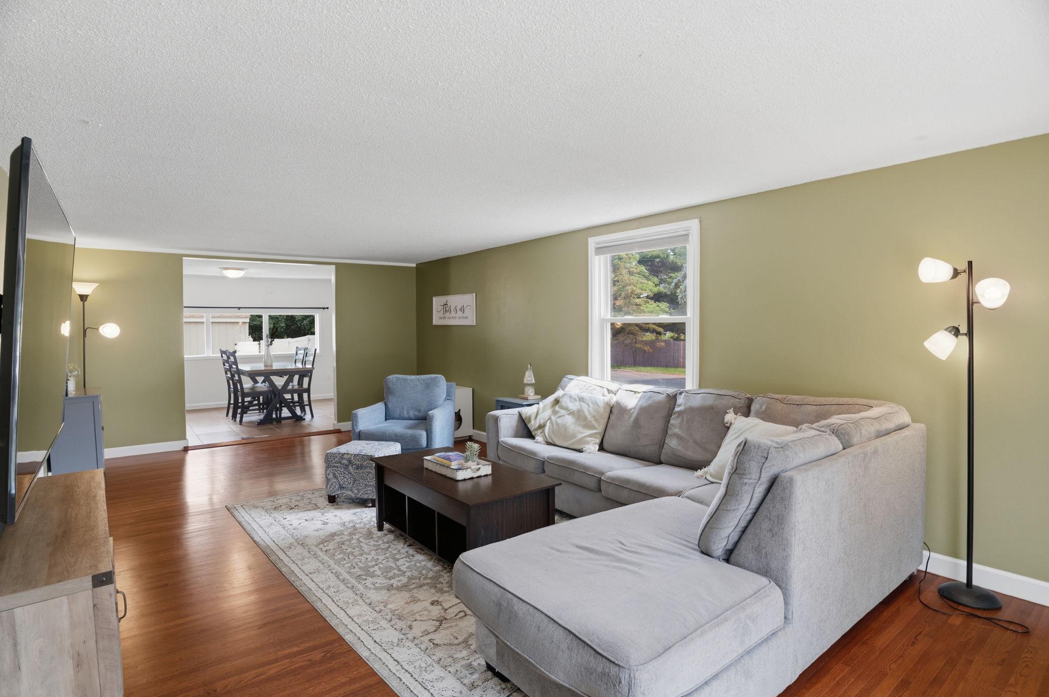 2nd image of 8841 Nicollet Ave S, Minneapolis, MN 55420 | MLS# 7131016