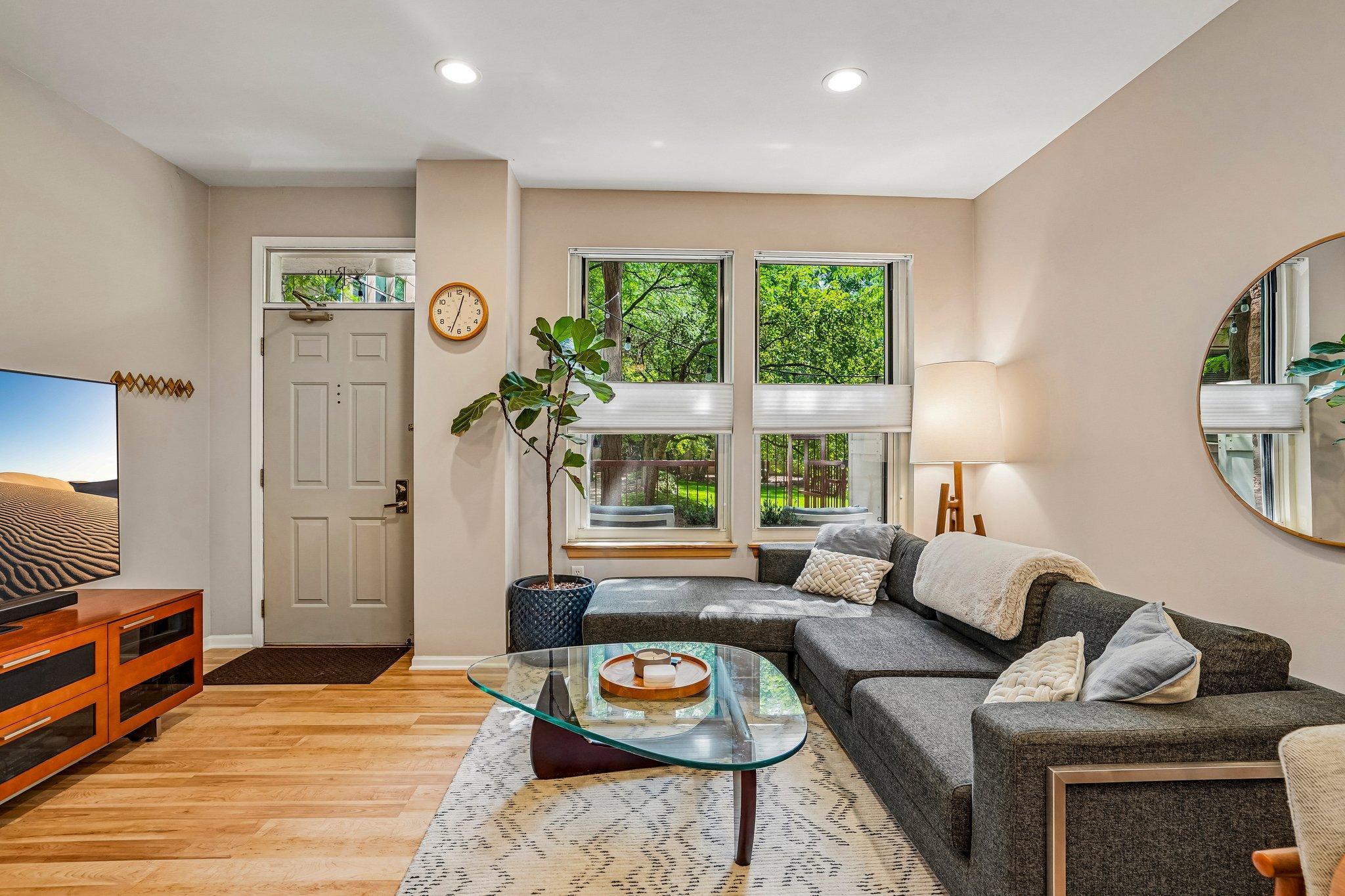 2nd image of 545 N 1st St #119, Minneapolis, MN 55401 | MLS# 7131027
