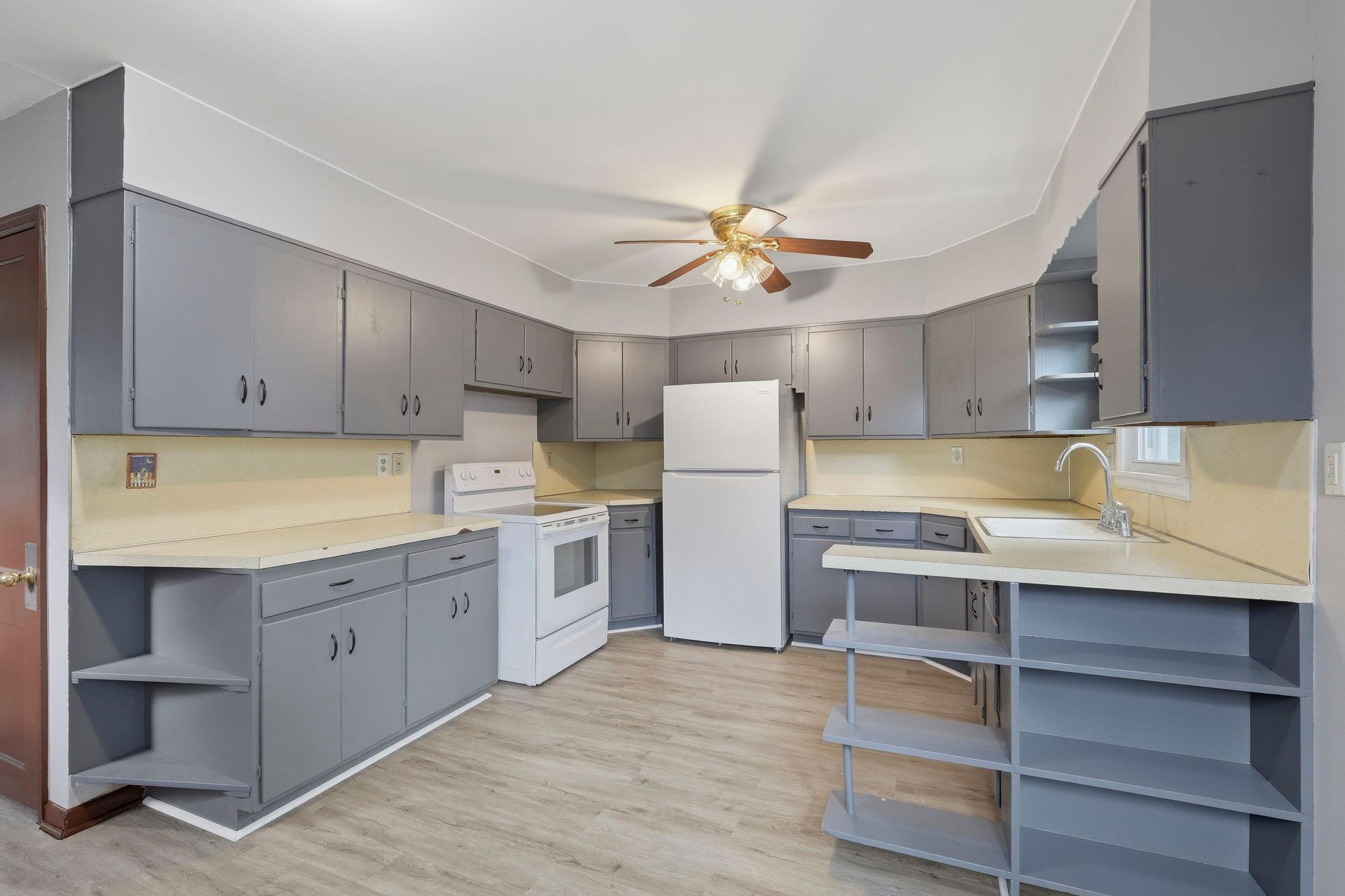 2nd image of 2841 Blackstone Ave, Saint Louis Park, MN 55416 | MLS# 7131051