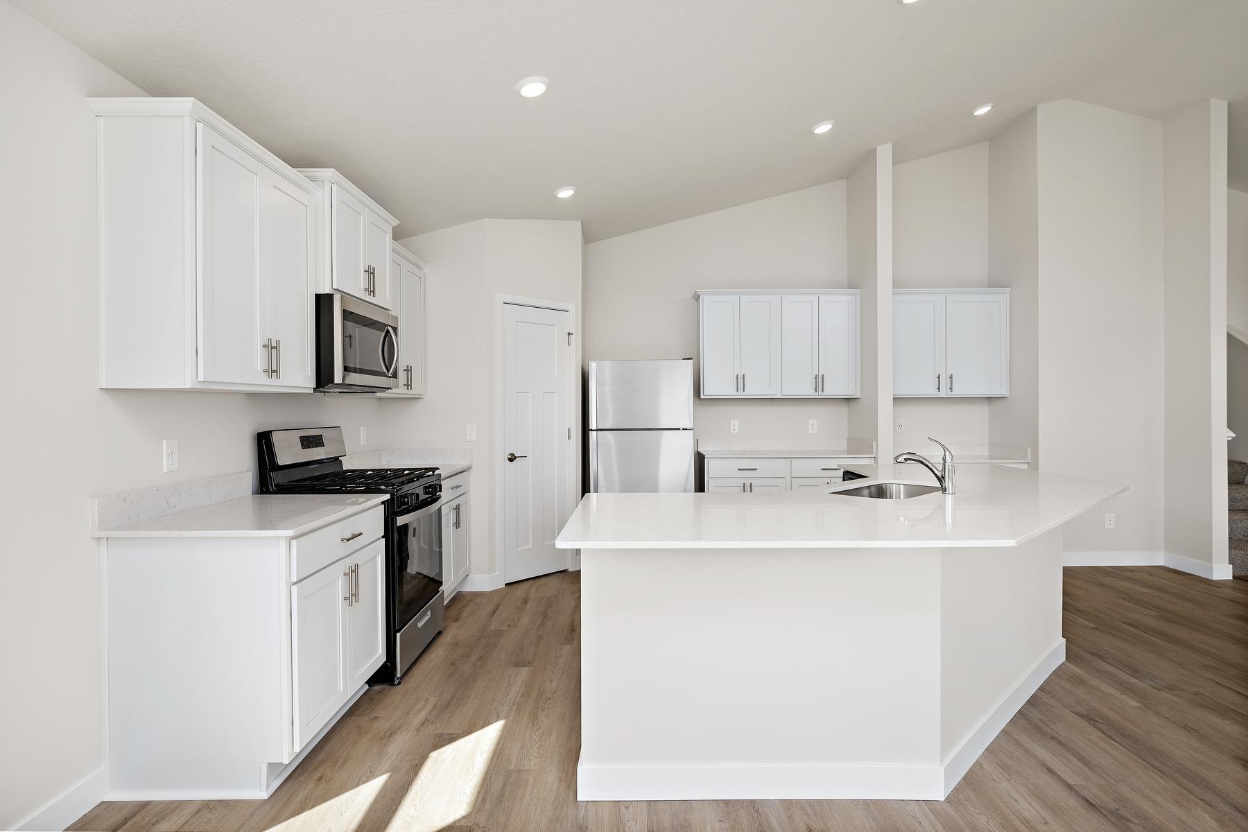 2nd image of 390 Florence Ave S, Annandale, MN 55302 | MLS# 7131077