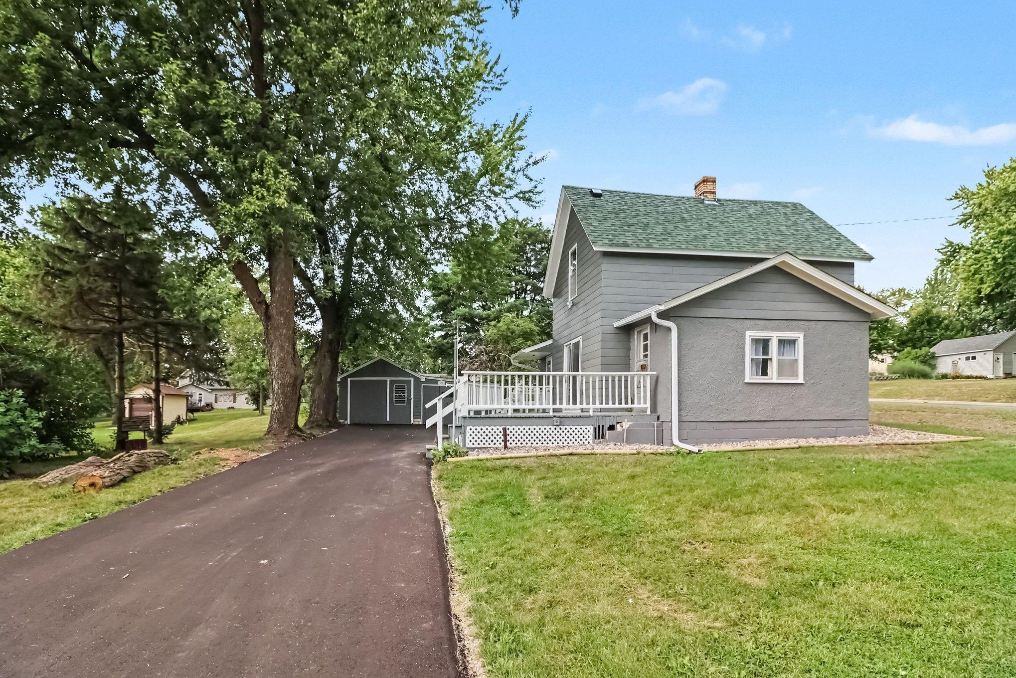3rd image of 333 2Nd Ave Nw, Lonsdale, MN 55046 | MLS# 7131104