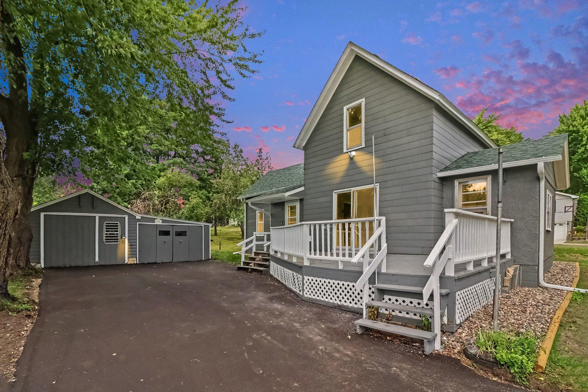 1st image of 333 2nd Ave Nw, Lonsdale, MN 55046 | MLS# 7131104