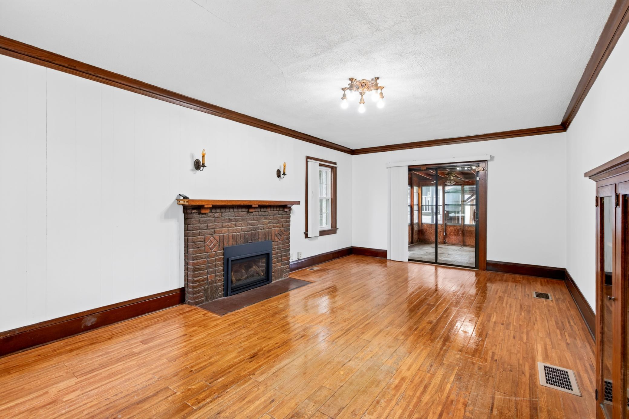 5th image of 4037 Grand Ave S, Minneapolis, MN 55409 | MLS# 7131140