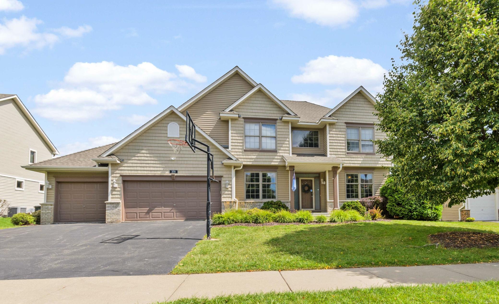 1st image of 370 Liberty Heights Dr, Chaska, MN 55318 | MLS# 7131161