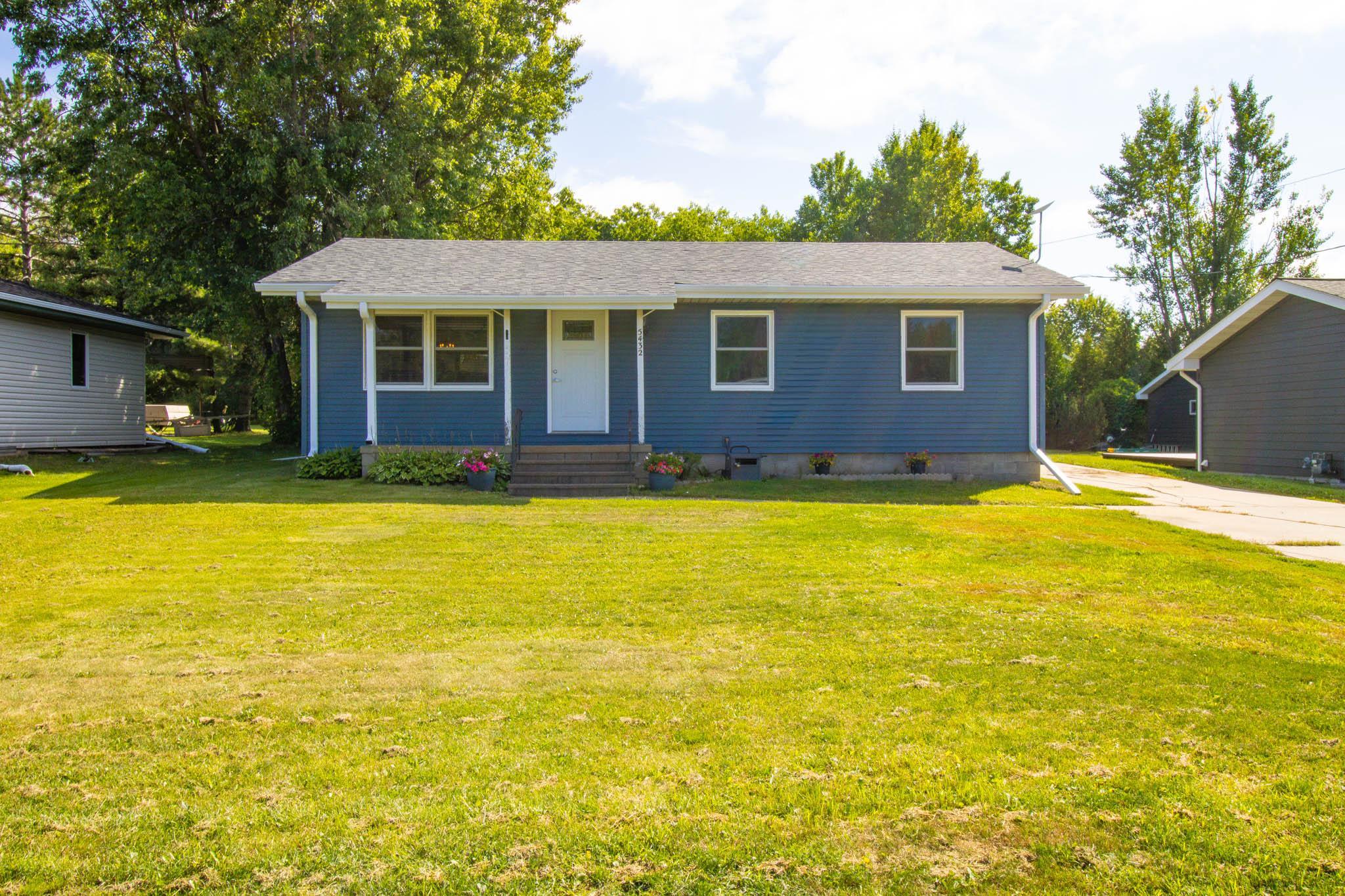 1st image of 5432 Mineral Ave, Mountain Iron, MN 55768 | MLS# 7131182