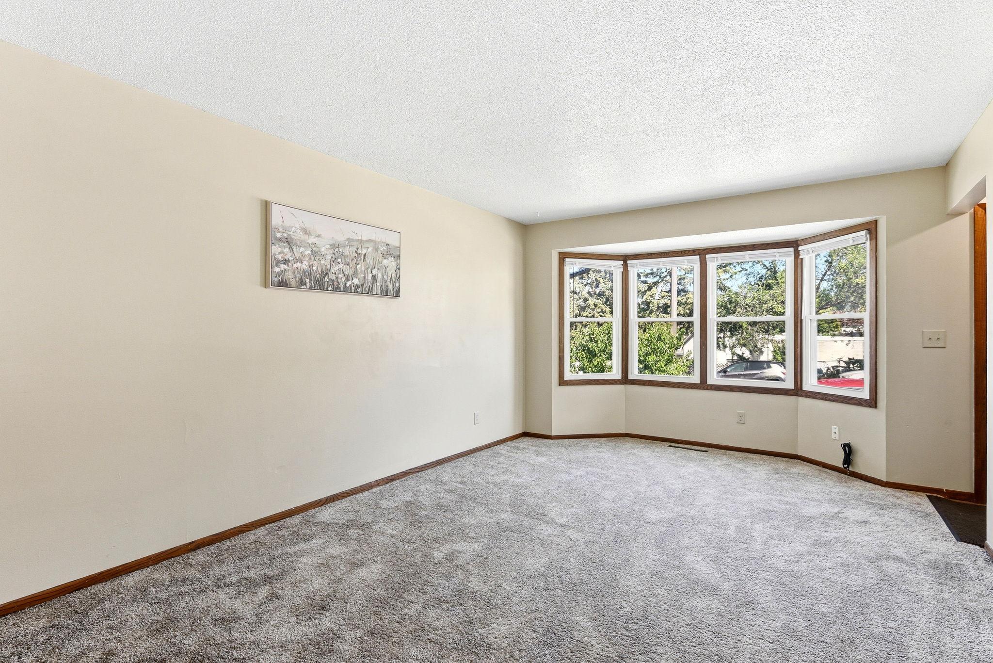 5th image of 678 Case Ave, Saint Paul, MN 55106 | MLS# 7131200