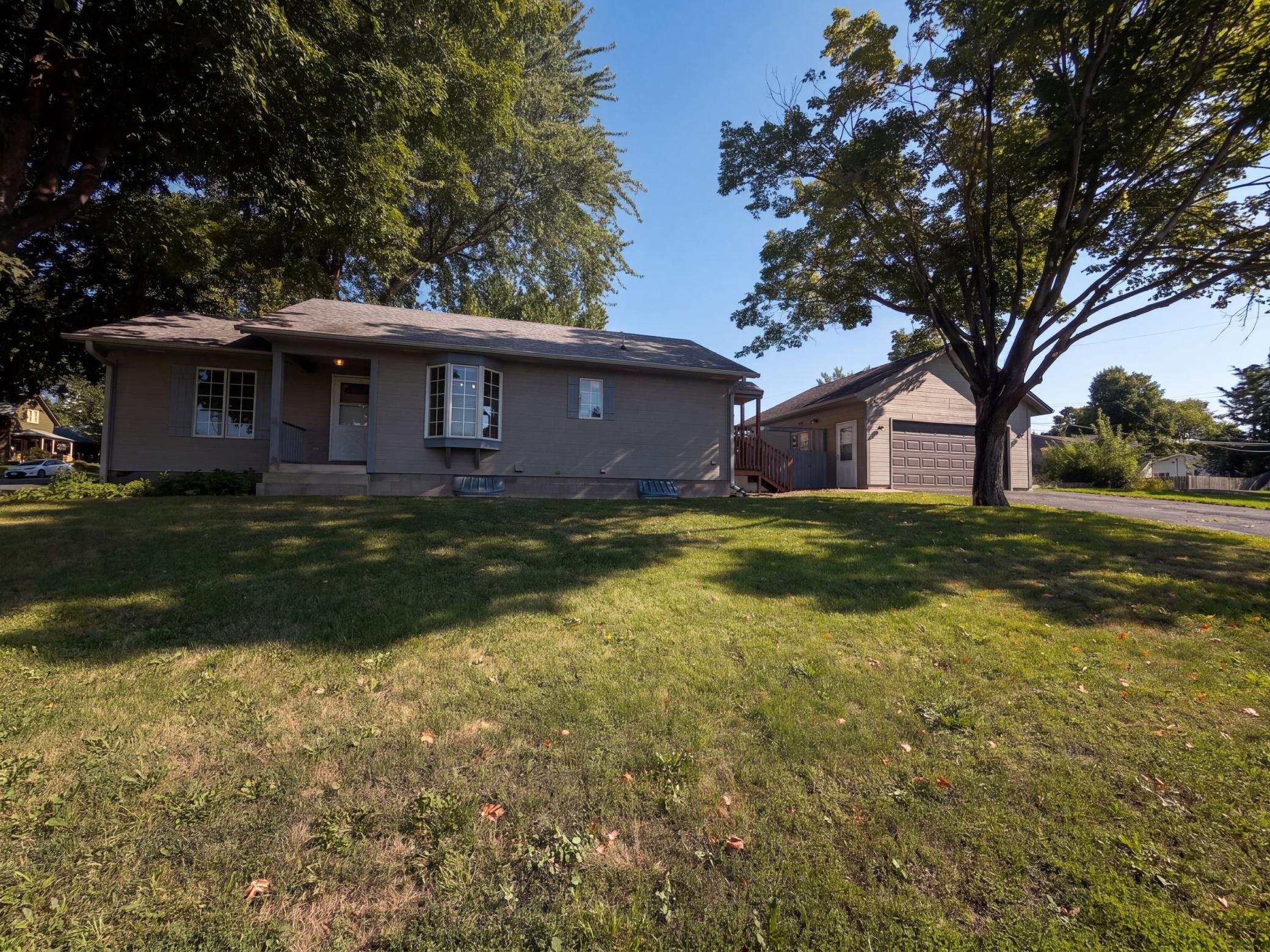 1st image of 441 S Elm St, Waconia, MN 55387 | MLS# 7131202