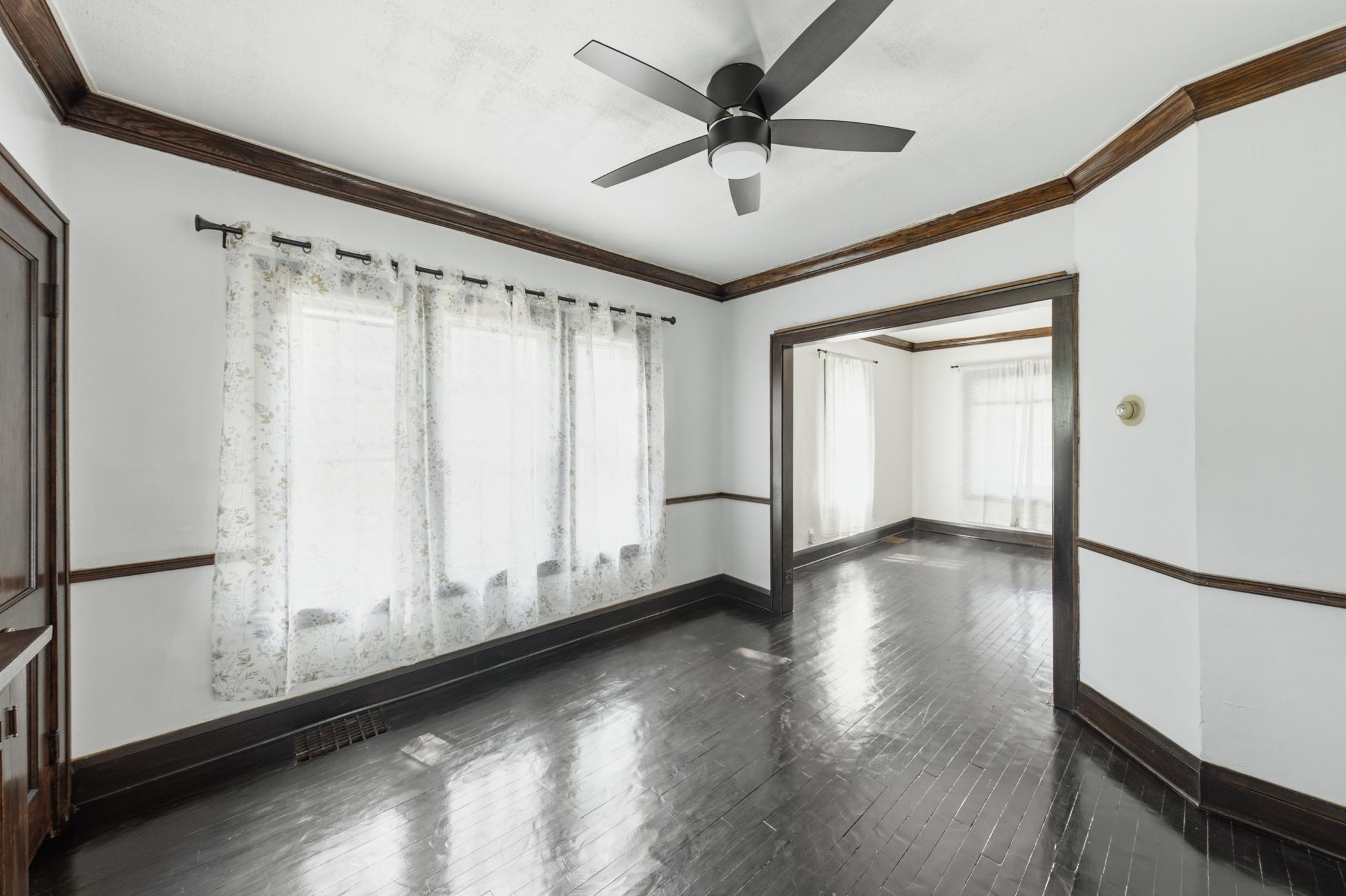 3rd image of 3010 Vincent Ave N, Minneapolis, MN 55411 | MLS# 7131203
