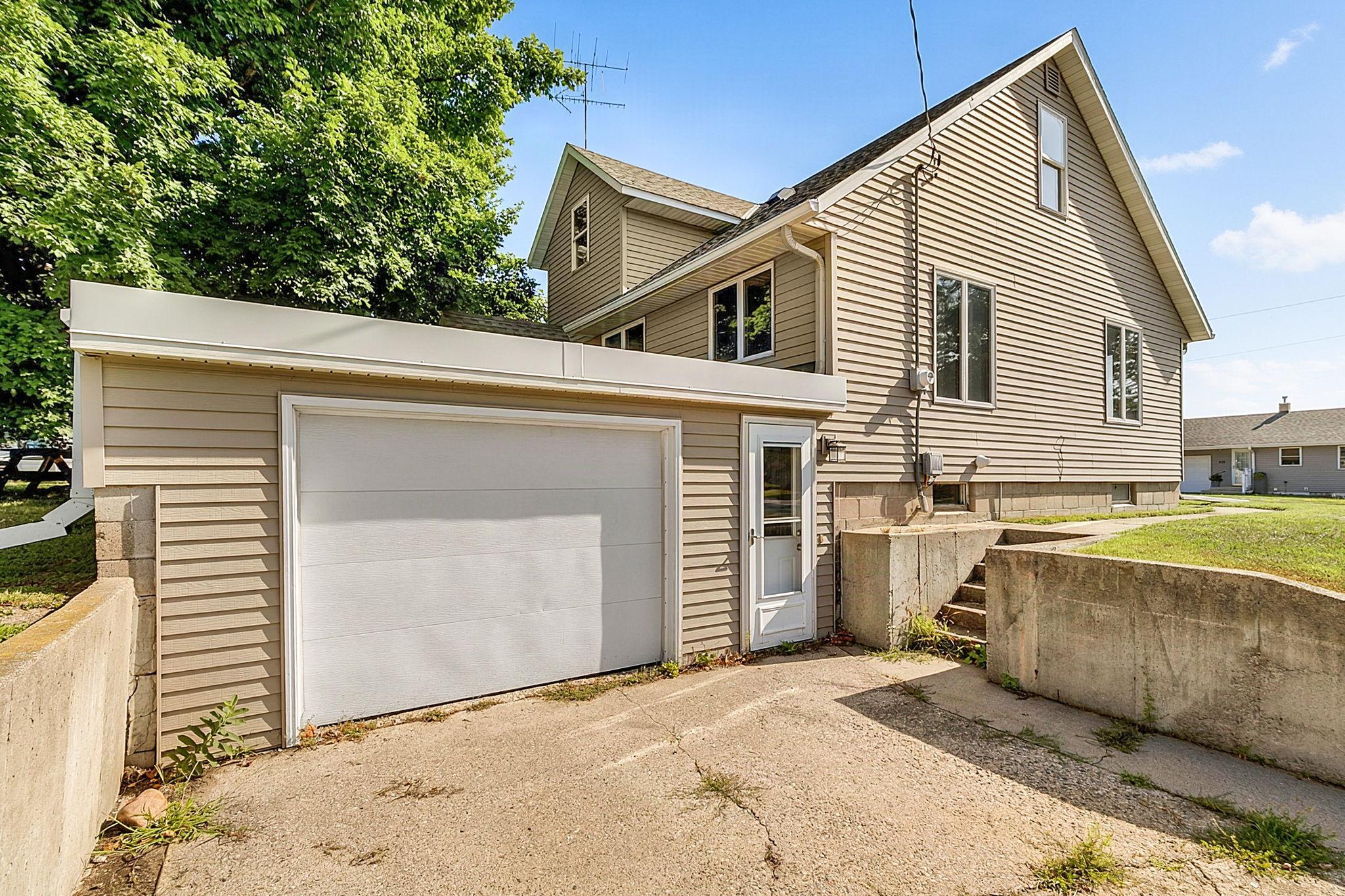 2nd image of 201 1st St, Albany, MN 56307 | MLS# 7131242