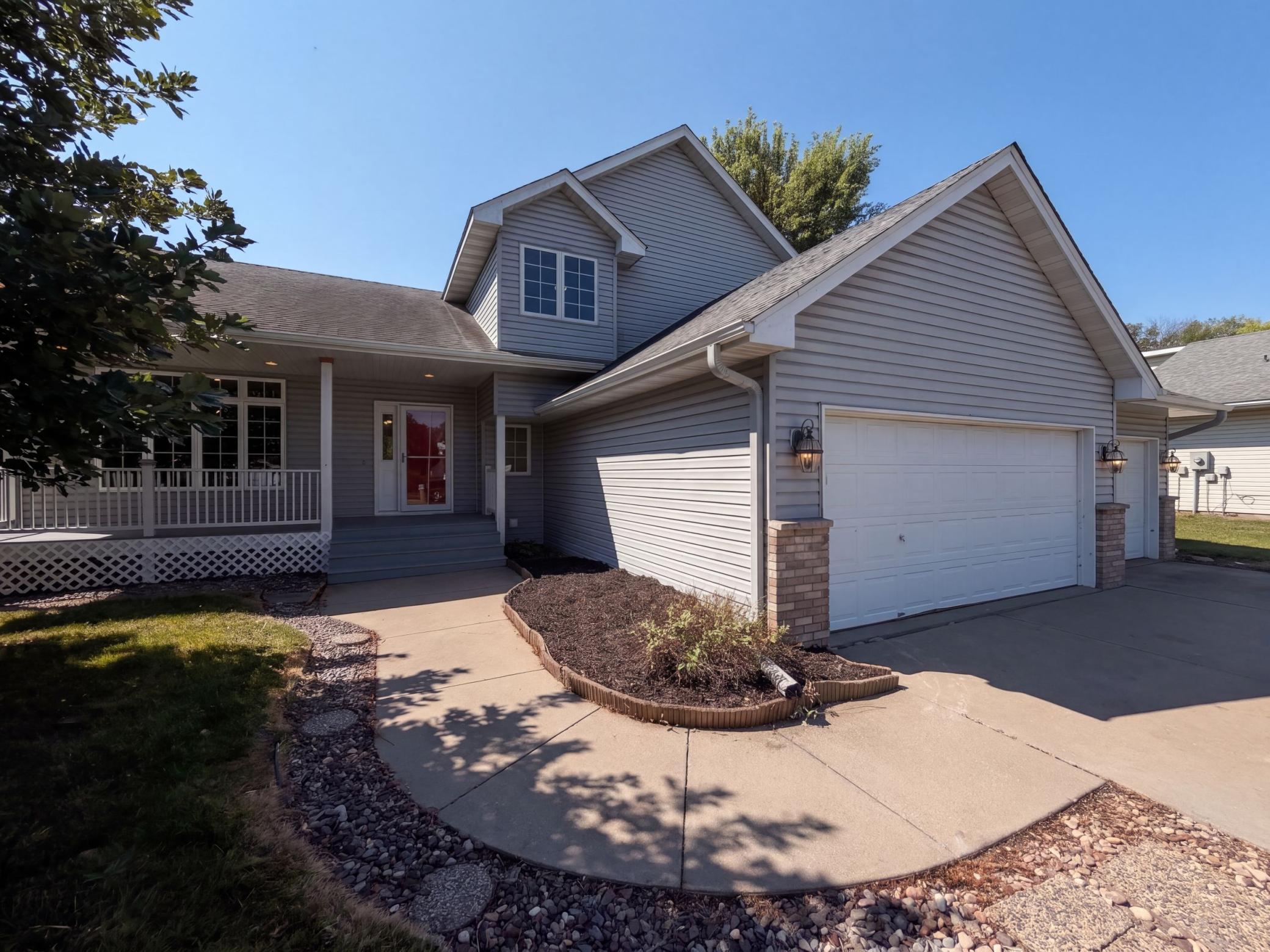 1st image of 8763 Autumn Oaks Dr, Rockford, MN 55373 | MLS# 7131299