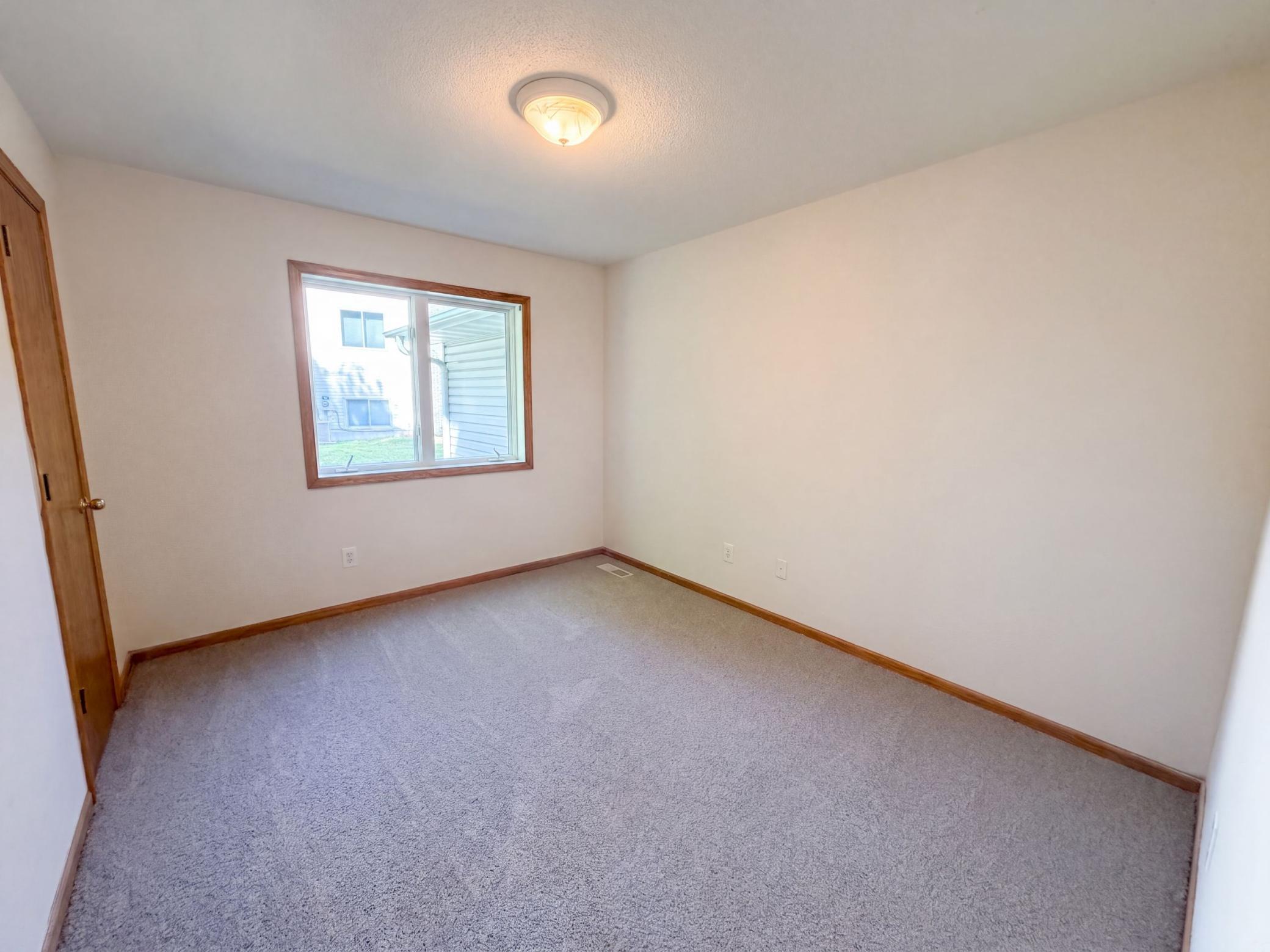 4th image of 8763 Autumn Oaks Dr, Rockford, MN 55373 | MLS# 7131299