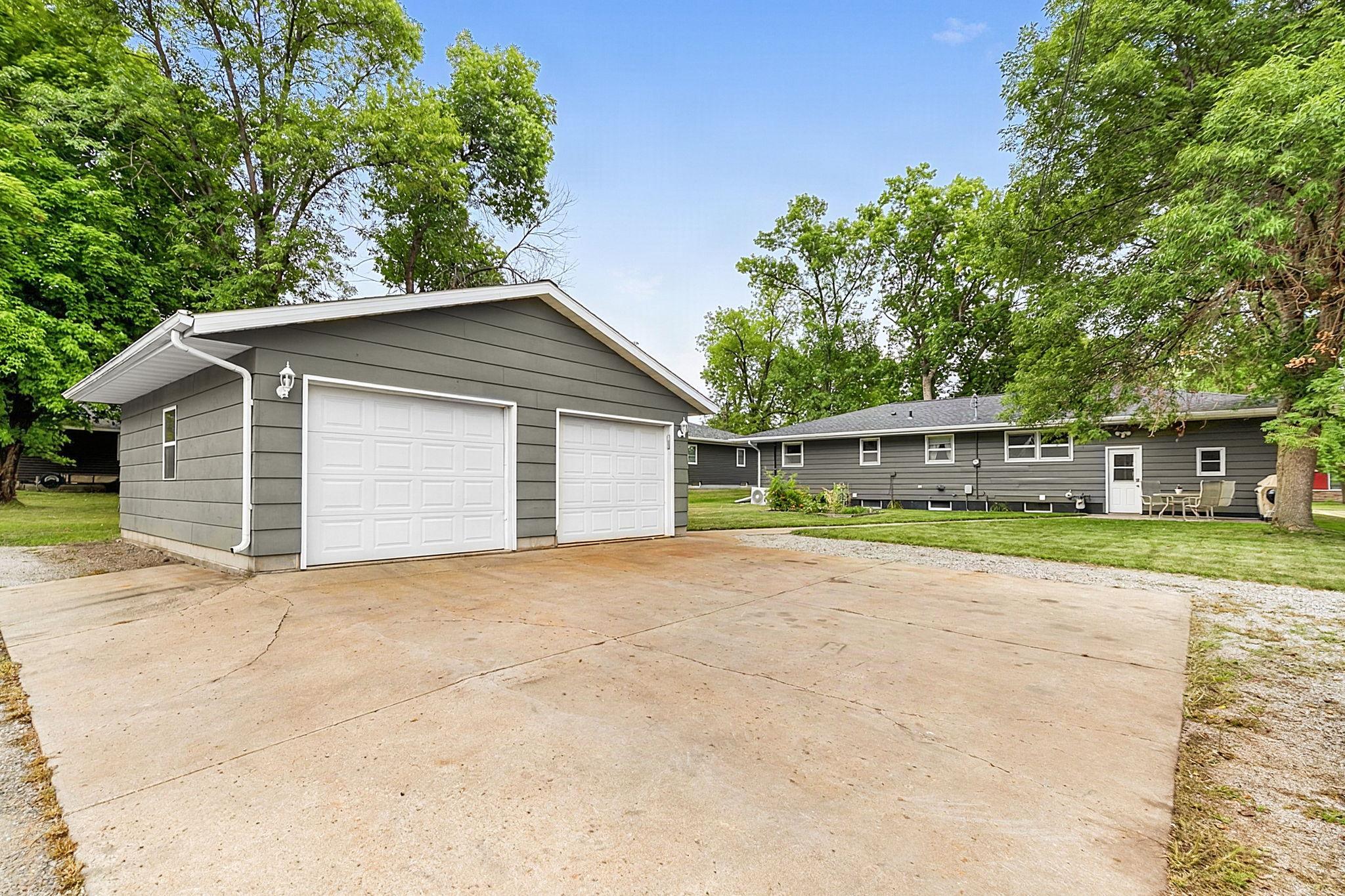 3rd image of 831 6Th St, Albany, MN 56307 | MLS# 7131312