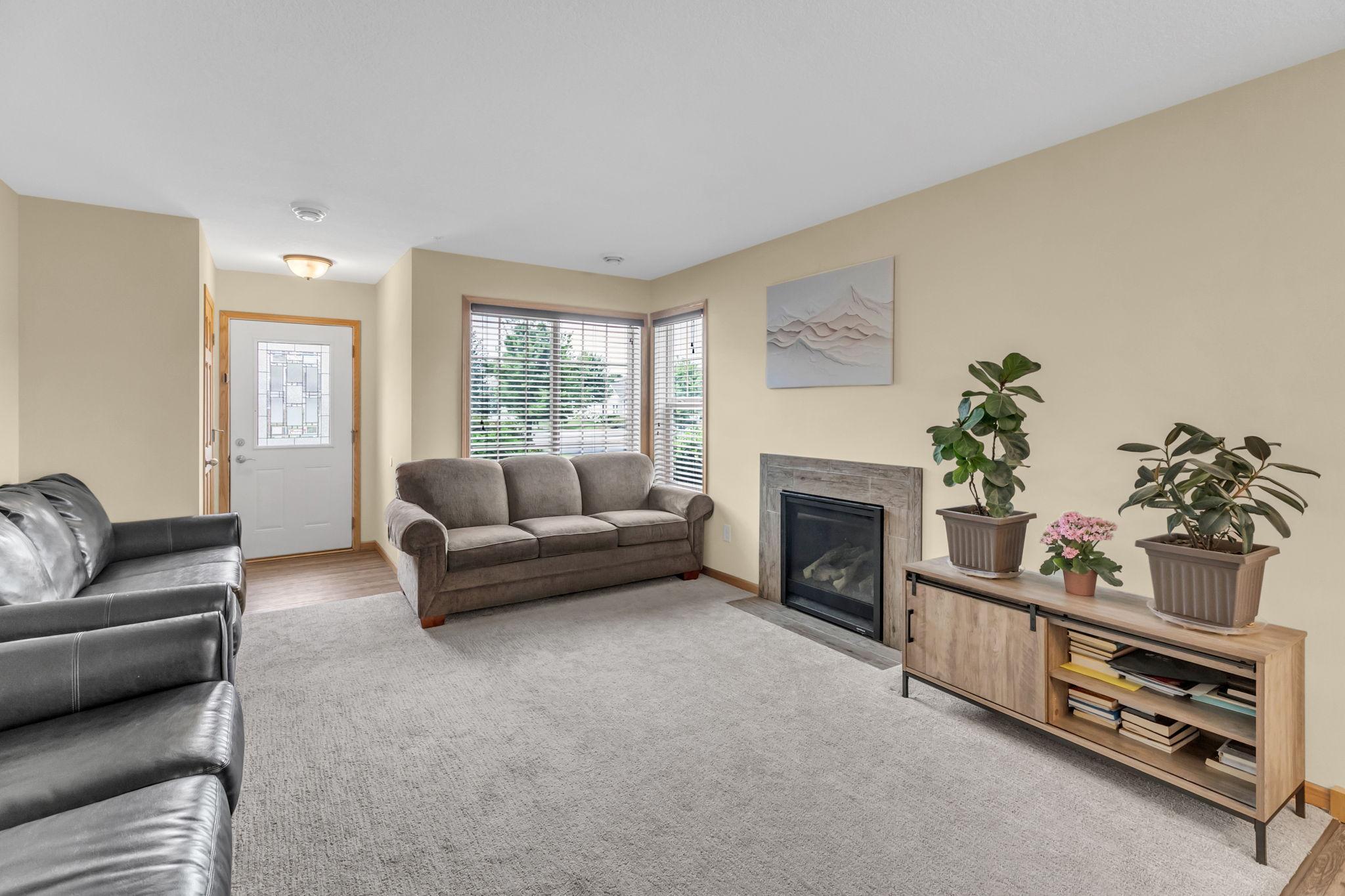 4th image of 14875 Olivine St Nw, Ramsey, MN 55303 | MLS# 7131343