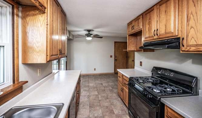 3rd image of 16499 Foliage Ave W, Rosemount, MN 55068 | MLS# 7131355