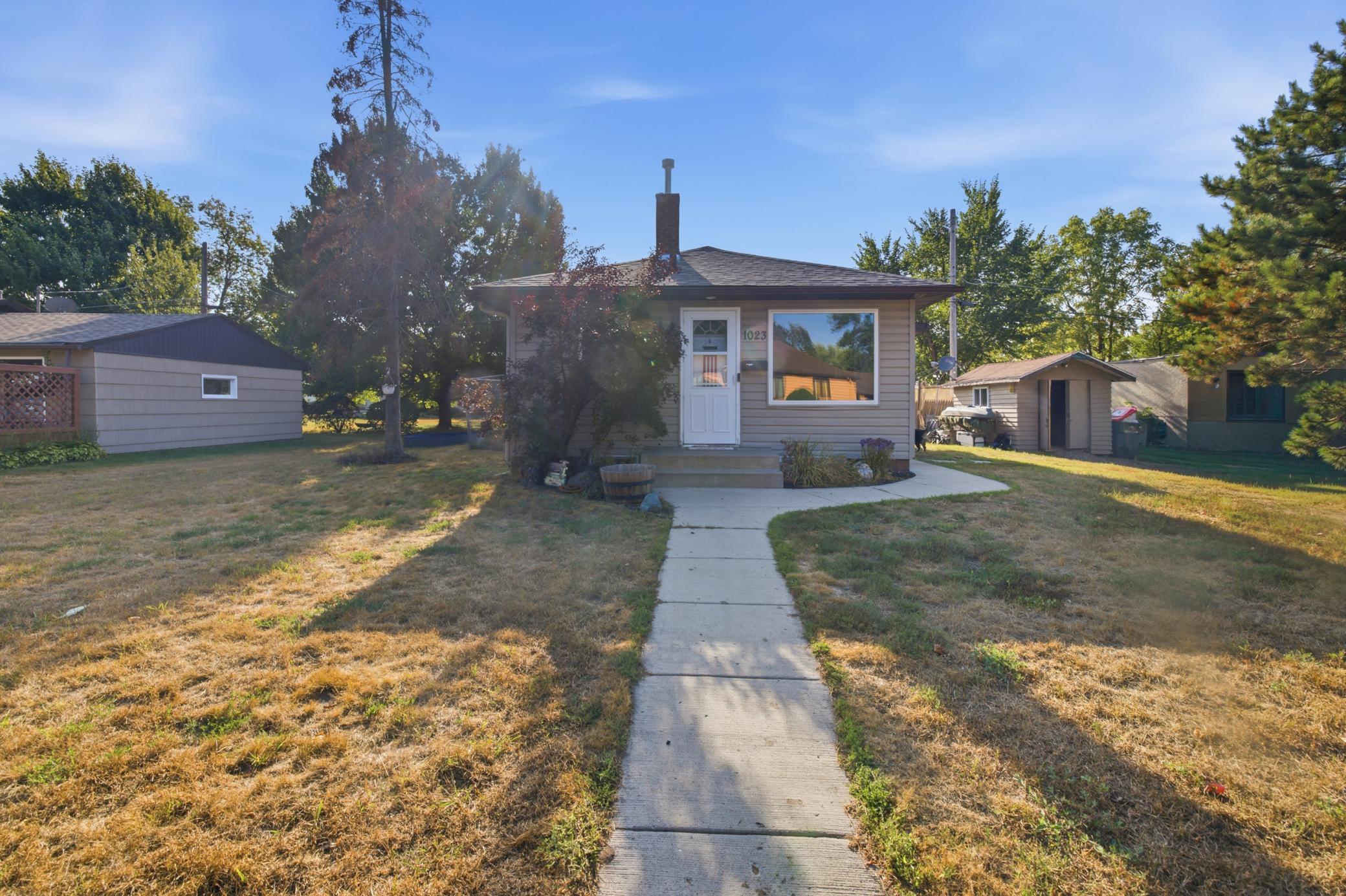 1st image of 1023 8th Ave Ne, Brainerd, MN 56401 | MLS# 7131356