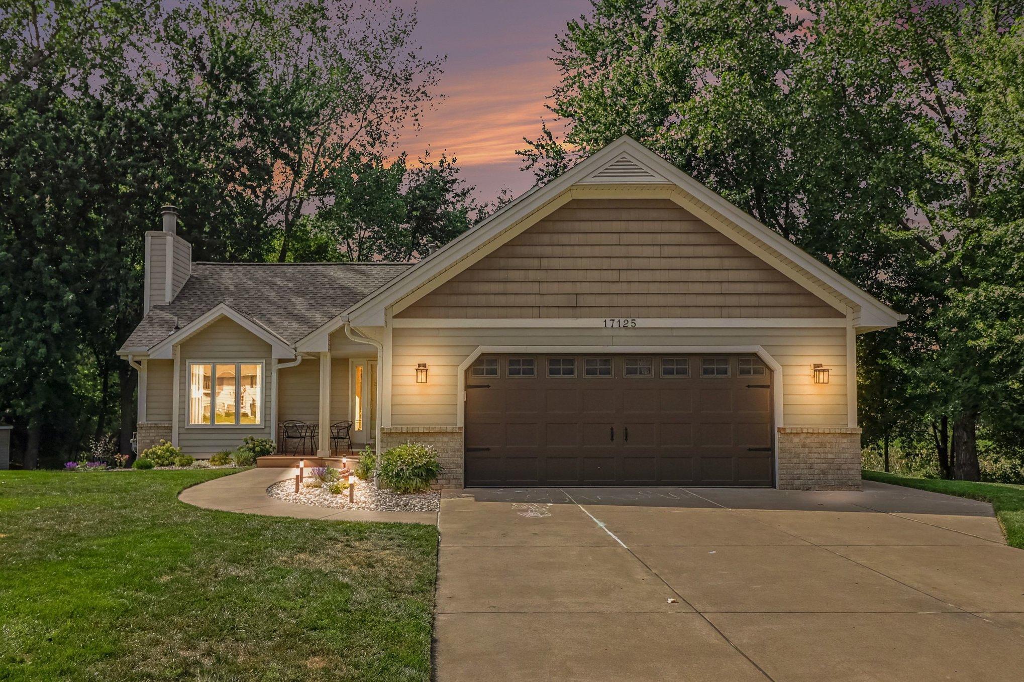1st image of 17125 Hershey Ct, Lakeville, MN 55044 | MLS# 7131383