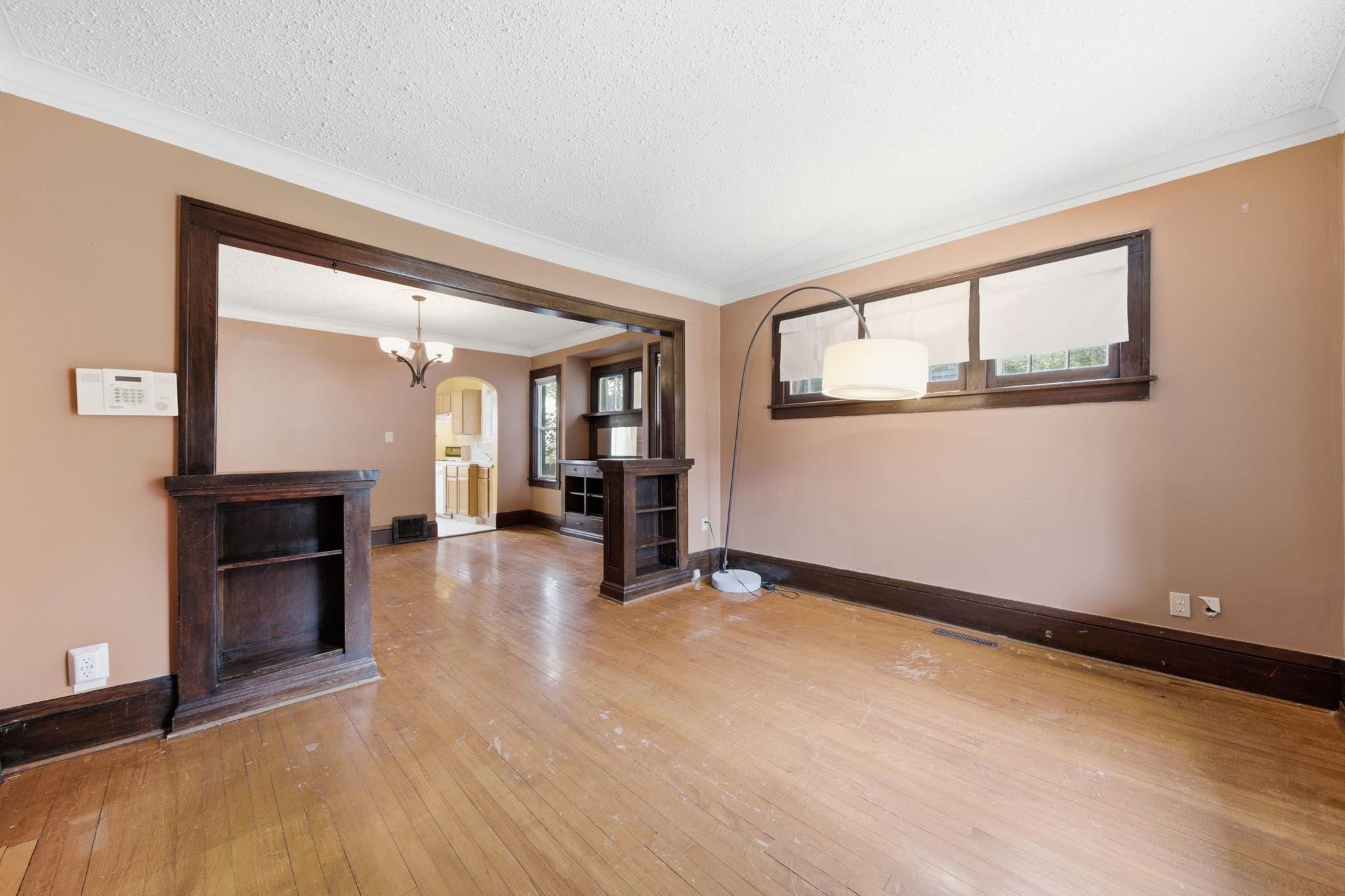 5th image of 4005 3Rd Ave S, Minneapolis, MN 55409 | MLS# 7131437