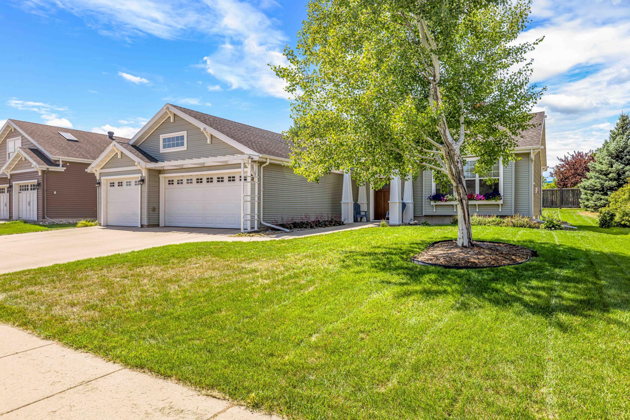 1st image of 1622 3rd St W, West Fargo, ND 58078 | MLS# 7131449