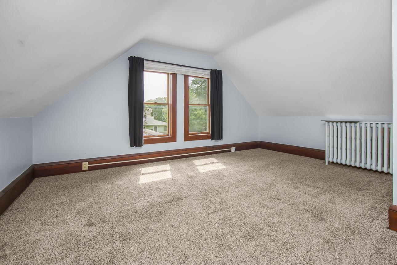 5th image of 823 Englewood Ave, Saint Paul, MN 55104 | MLS# 7131566