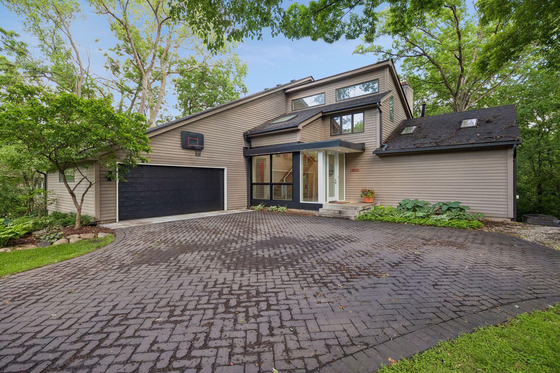 85th image of 13001 Brenwood Trl, Minnetonka, MN 55343 | MLS# 7131574