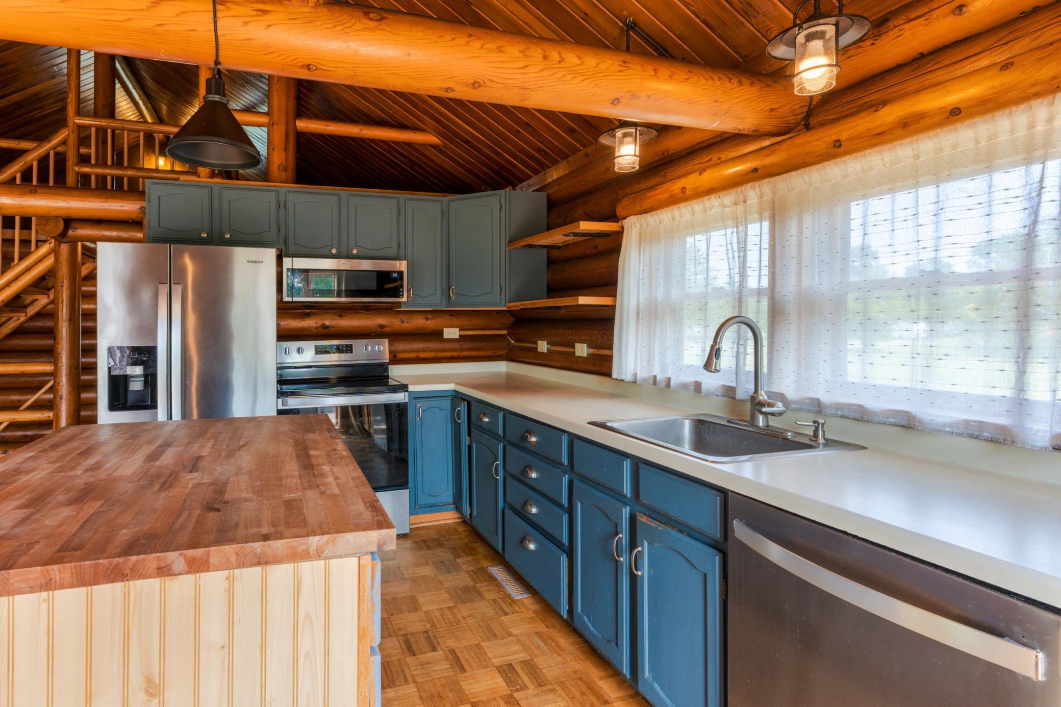4th image of 718 Stoner Ave Se, Bemidji, MN 56601 | MLS# 7131580