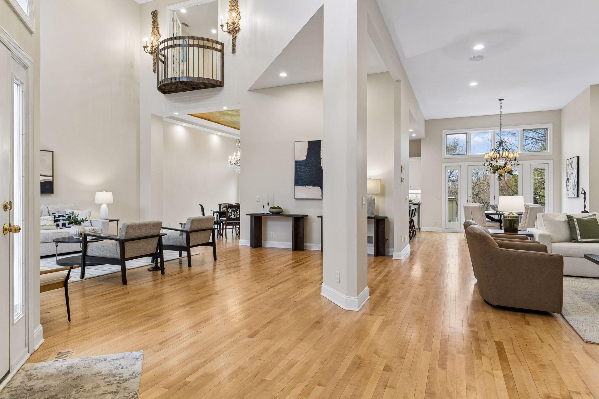 4th image of 406 River St, Minneapolis, MN 55401 | MLS# 7131594
