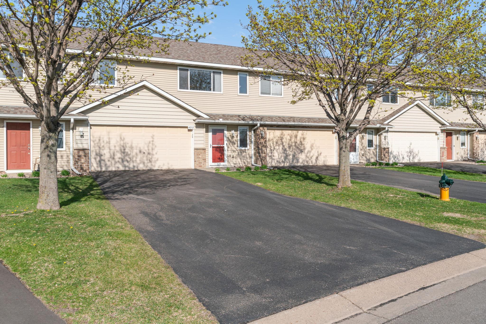 3rd image of 4052 Blakewood Dr, Shakopee, MN 55379 | MLS# 7131604