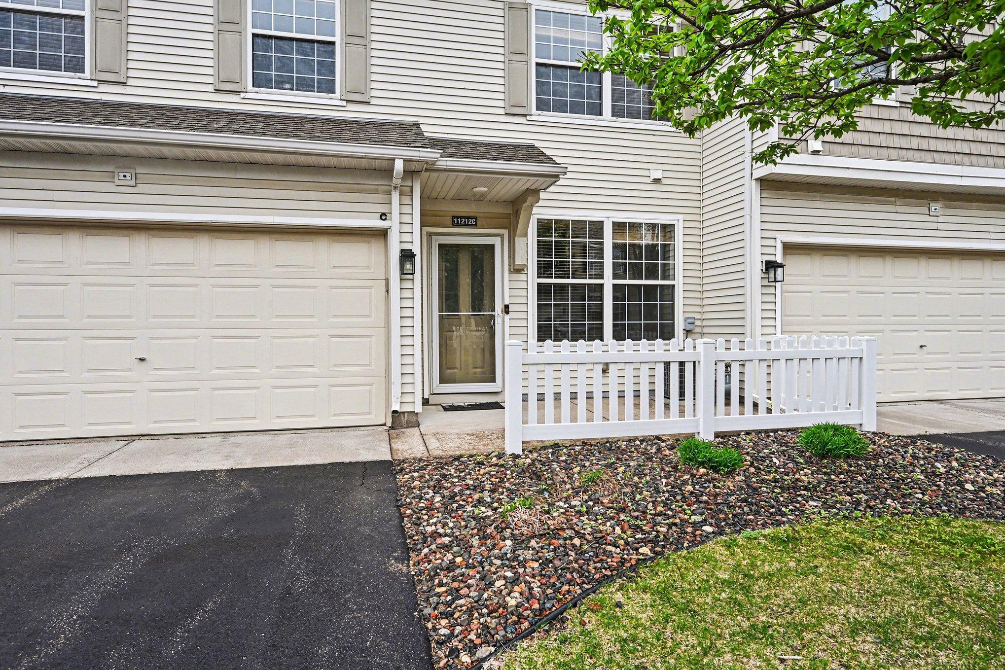 2nd image of 11212 Aberdeen St Ne #C, Blaine, MN 55449 | MLS# 7131632