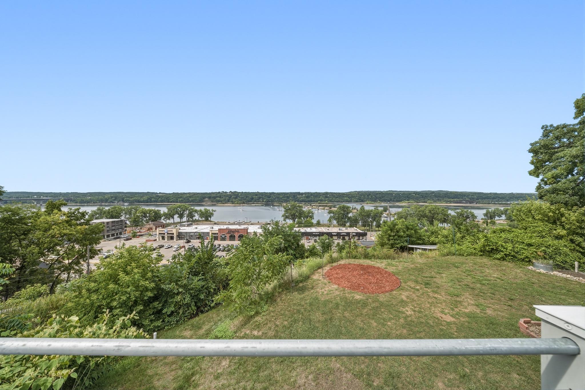 87th image of 209 3rd St, Hudson, WI 54016 | MLS# 7131640