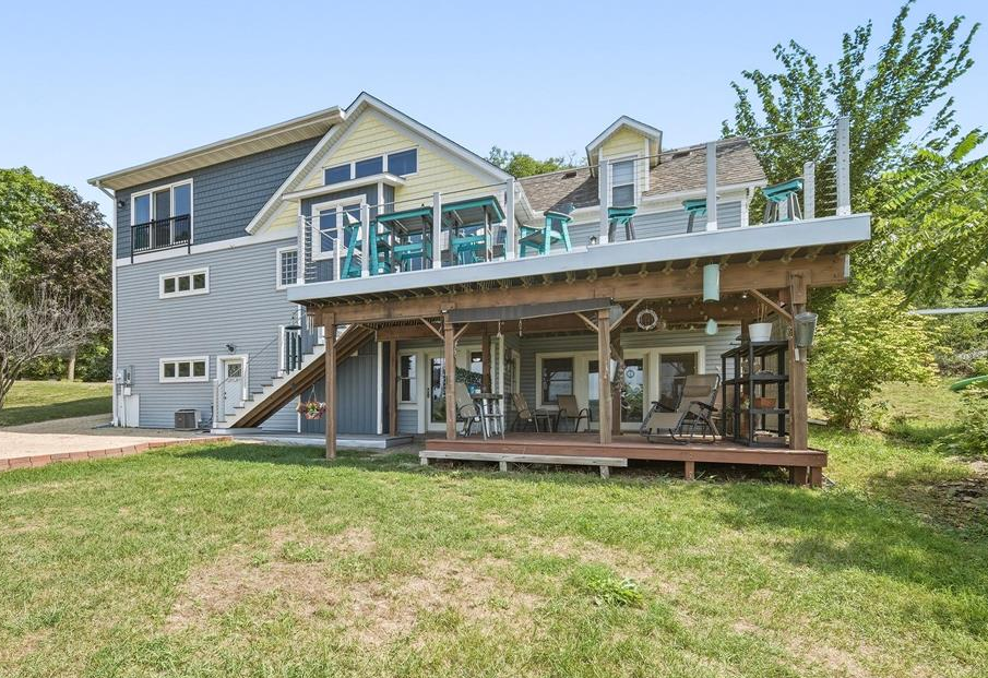 88th image of 209 3rd St, Hudson, WI 54016 | MLS# 7131640