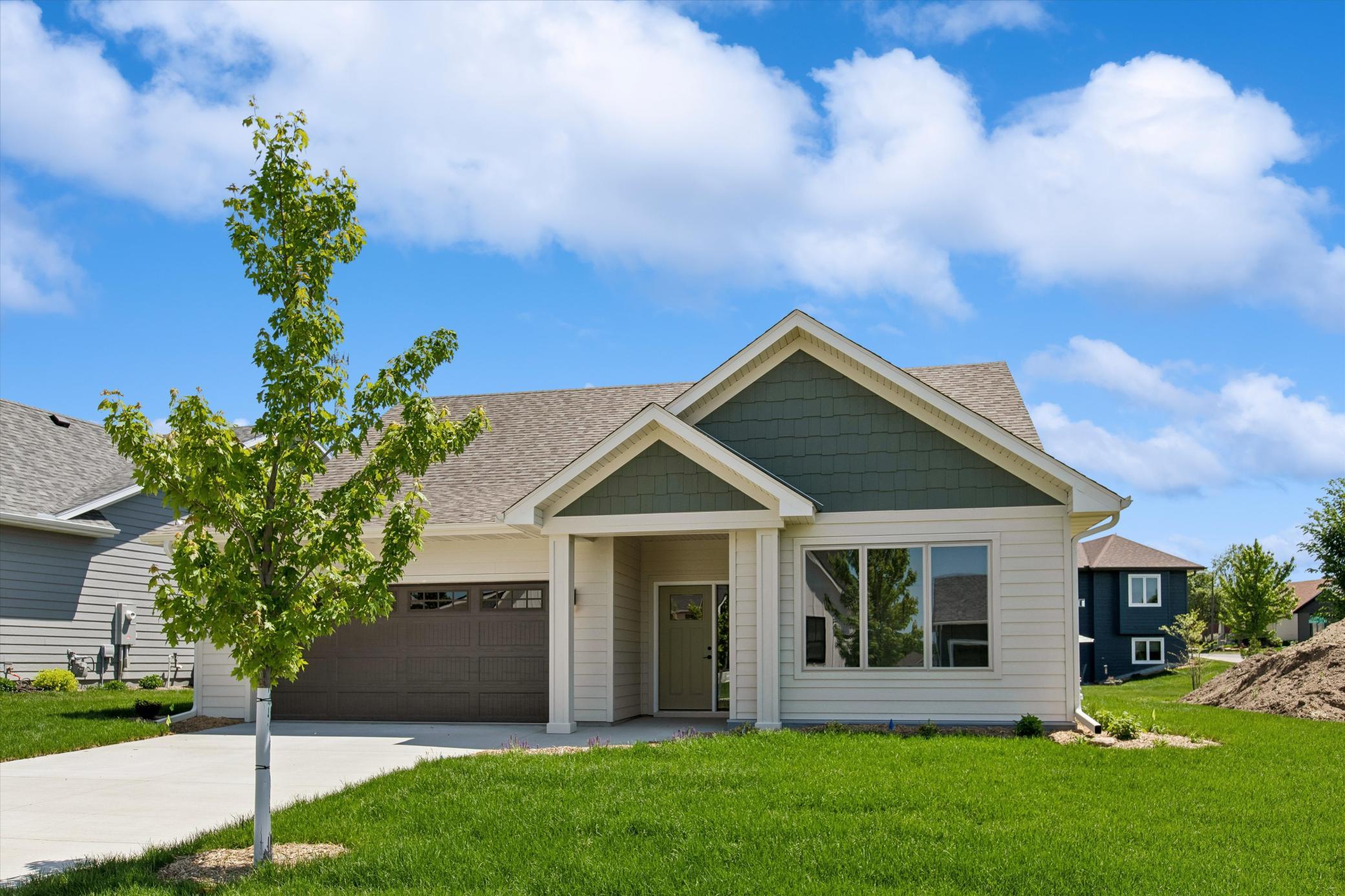 2nd image of 2015 Erie Dr, Northfield, MN 55057 | MLS# 7131683