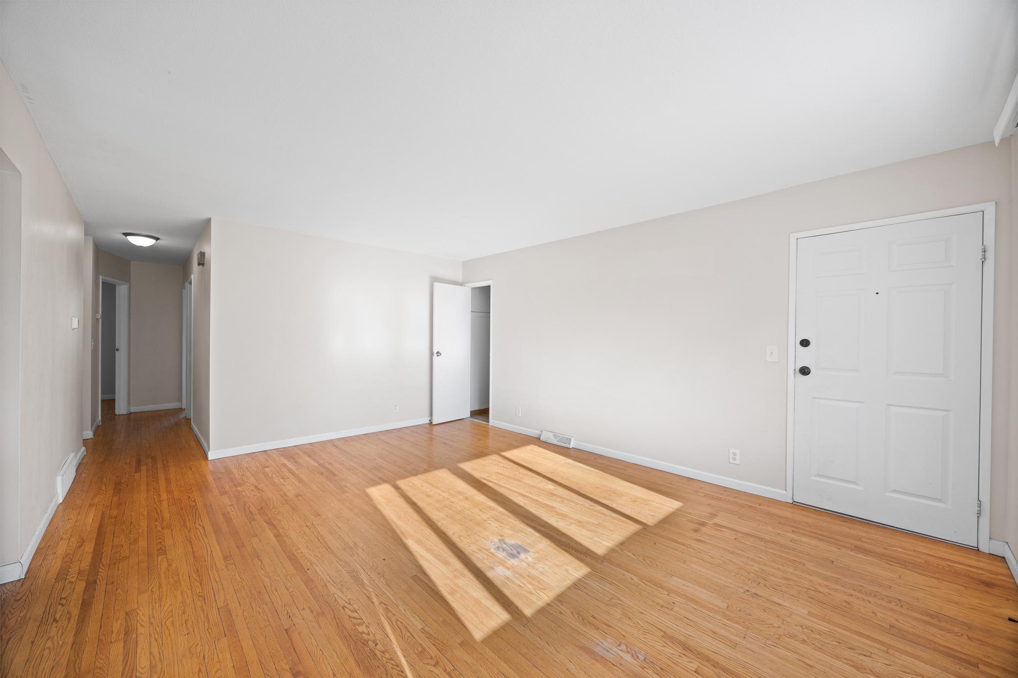 3rd image of 5936 Washburn Ave S, Minneapolis, MN 55410 | MLS# 7131694